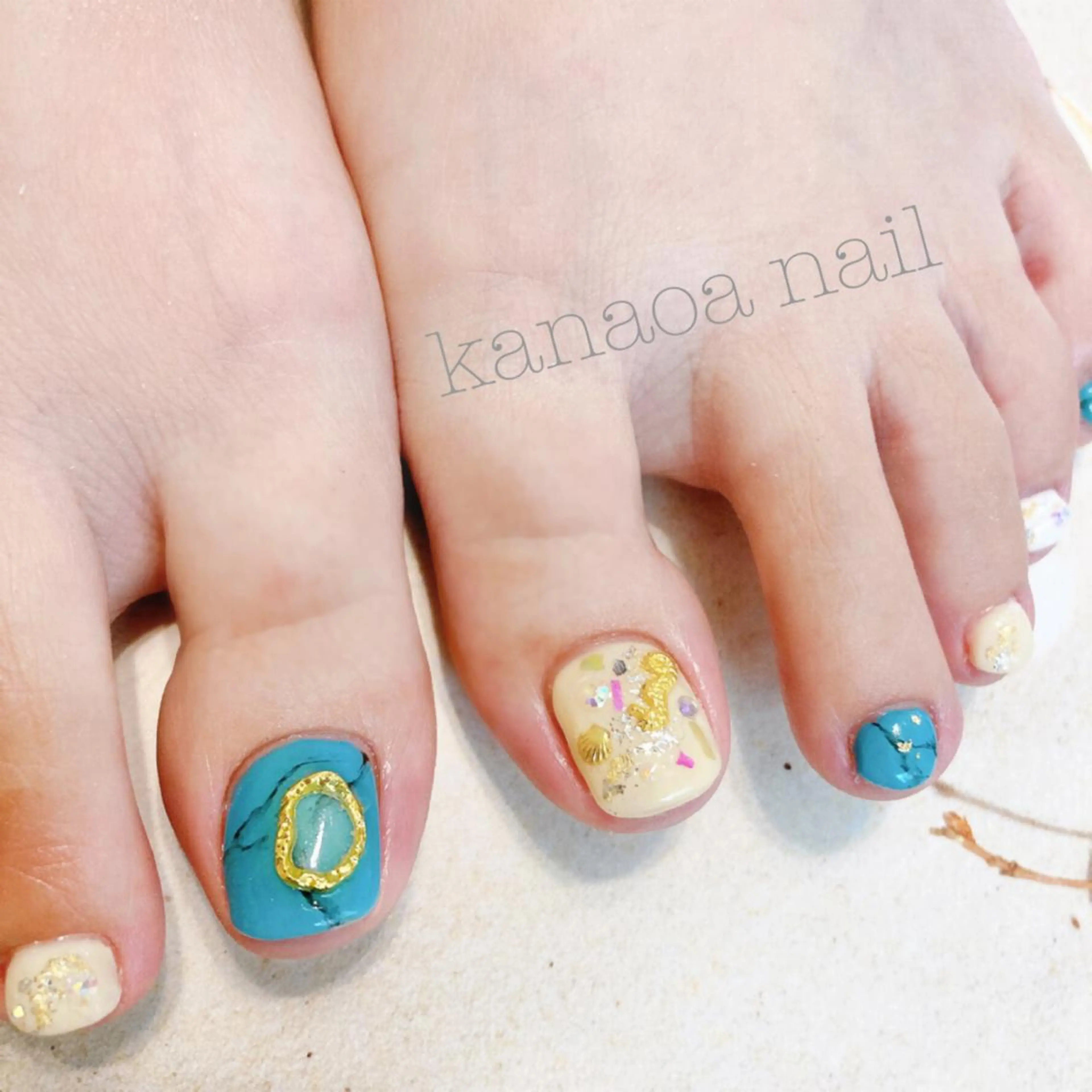 ネイル フットネイル kanaoa nailのネイルデザイン