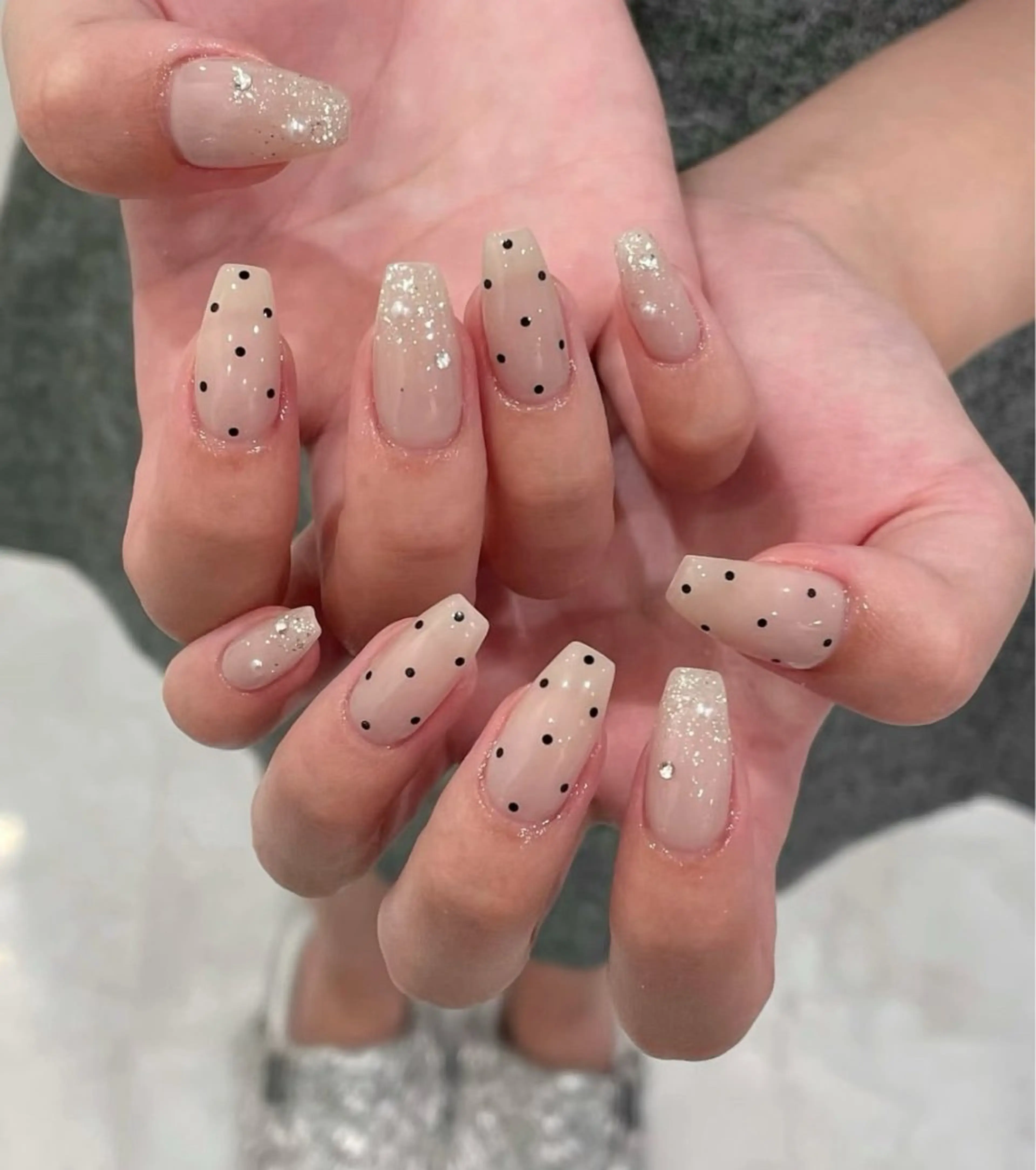 ネイル アートネイル オーロラネイル チークネイル フレンチネイル ガラスフレンチ ハンドネイル 🎀🎀YooLi Nail Salonのネイルデザイン