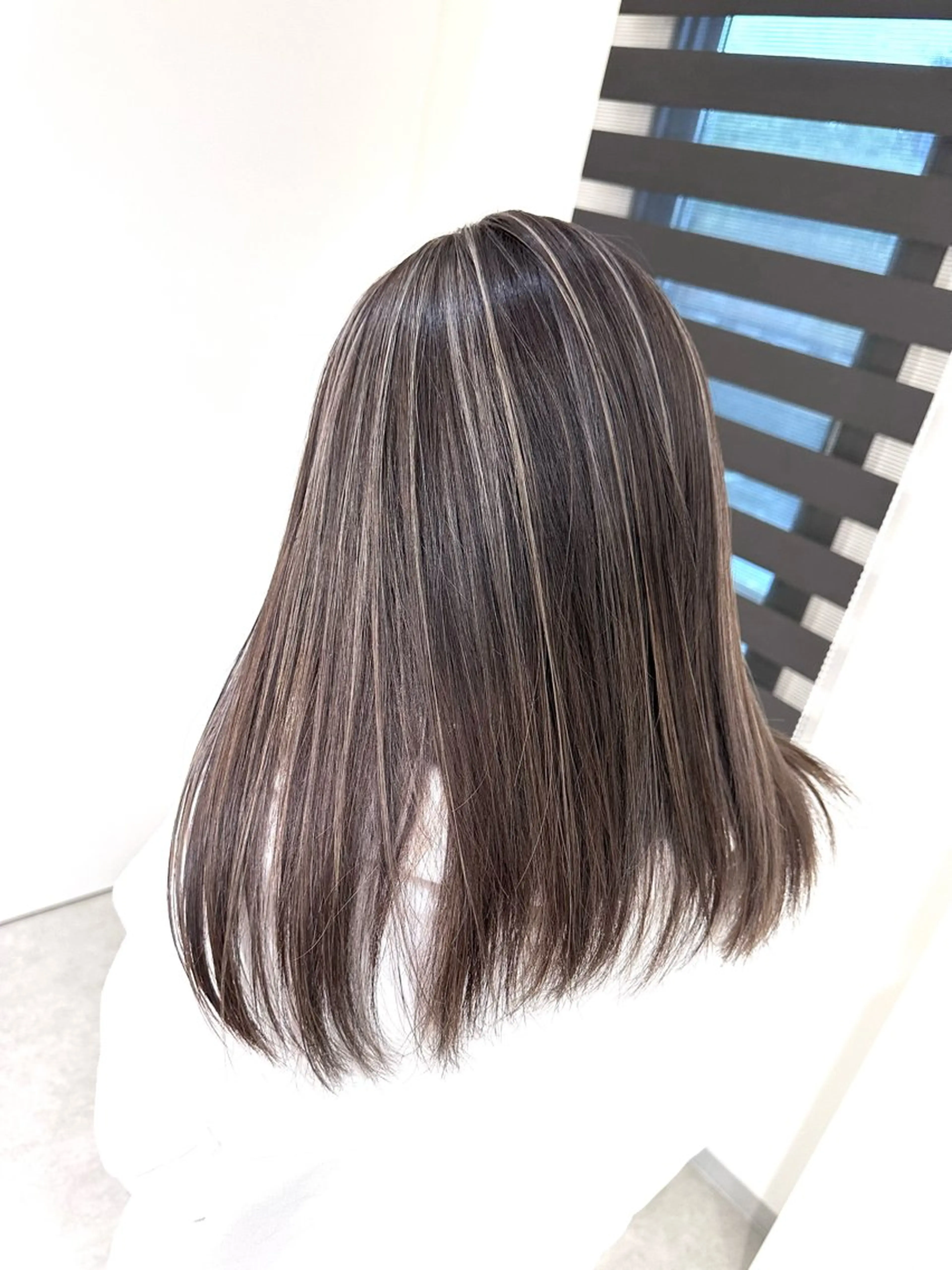 セミロング カラー ヘアカラー 加藤 佑二のヘアスタイル