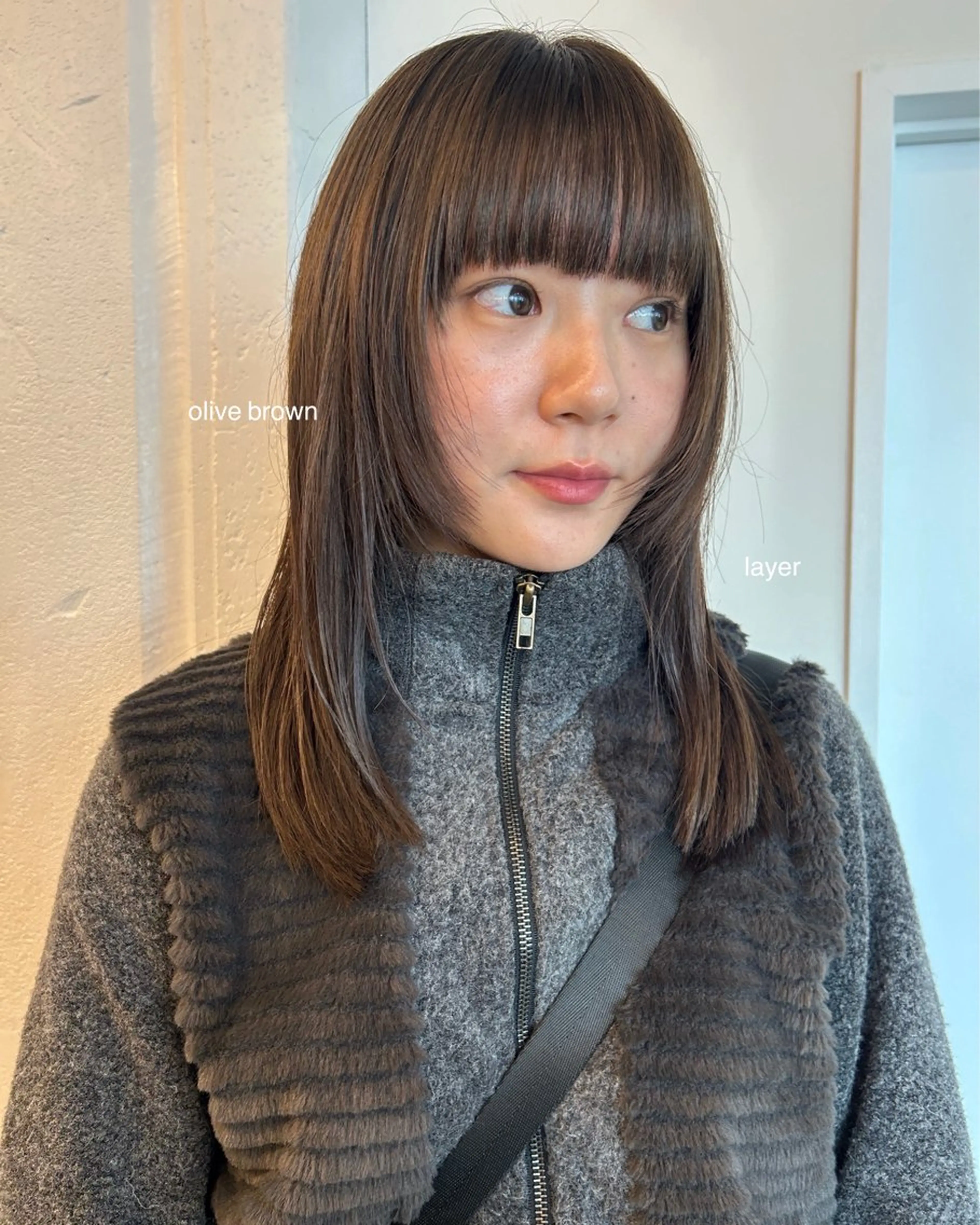 セミロング レイヤーカット/ 透明感カラーmikuのヘアスタイル