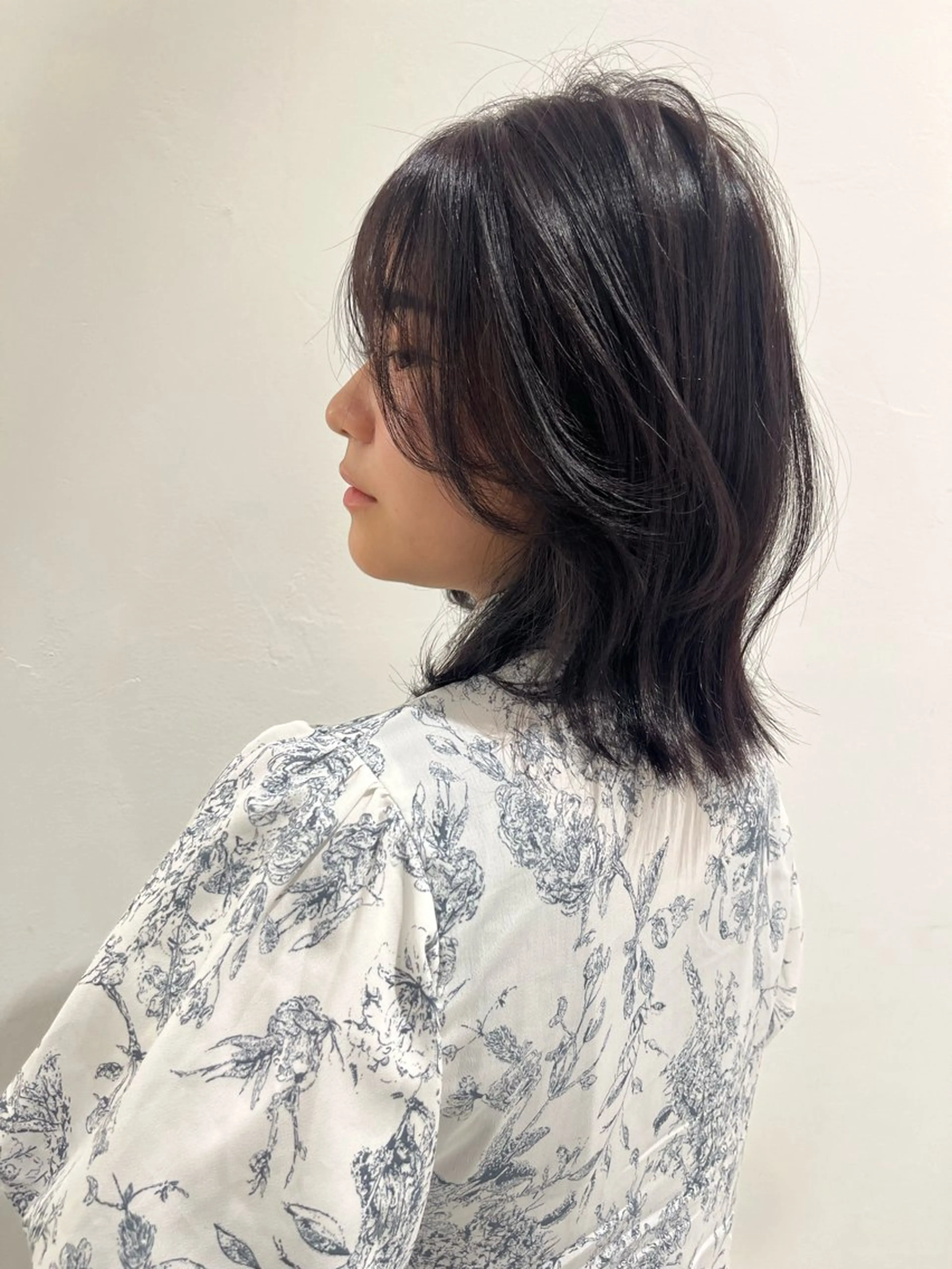 ミディアム femme所属・femme YUIのヘアスタイル