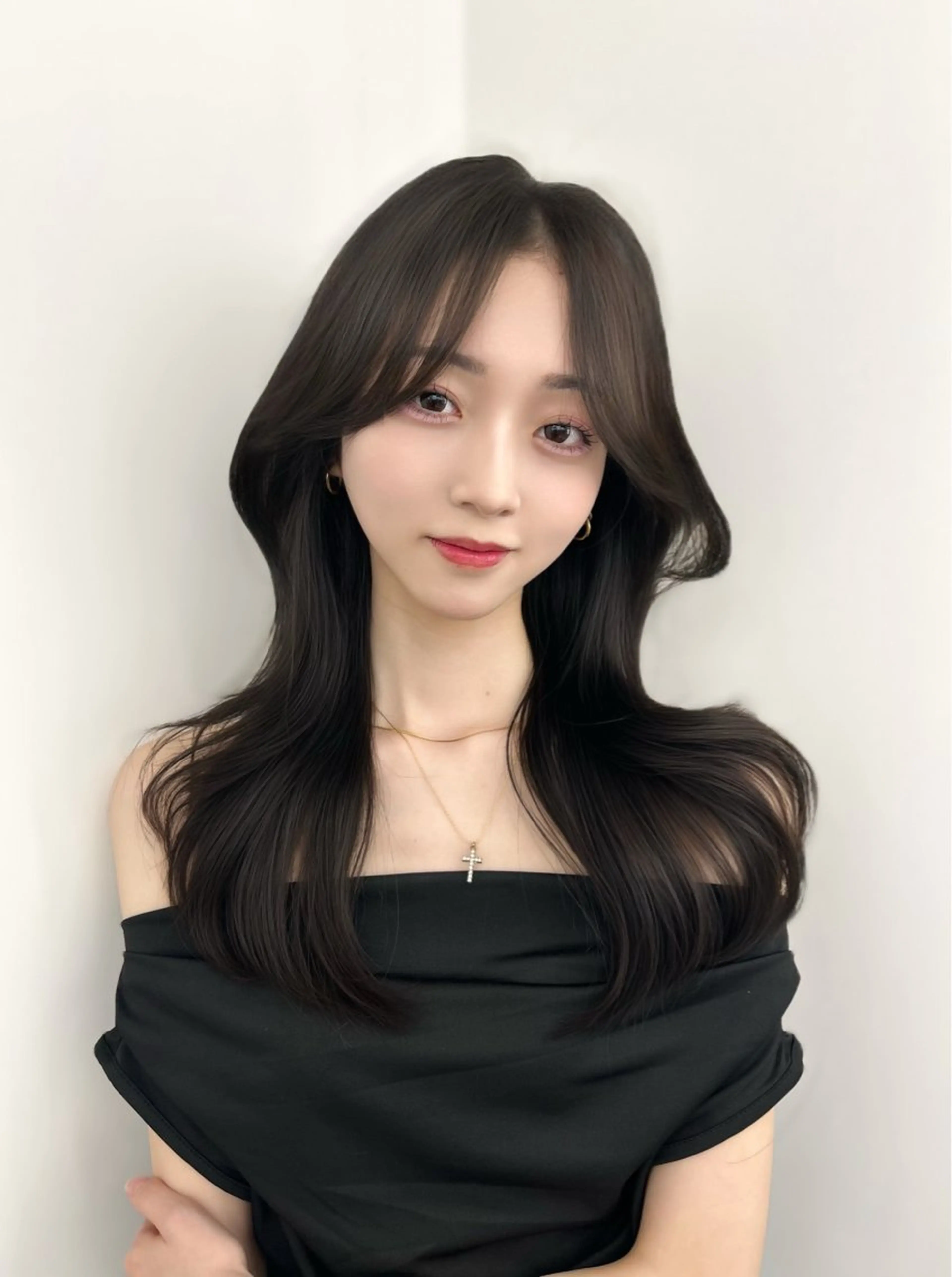 ロング カラー グレージュ レイヤーカット カット ヘアカラー トリートメント 韓国ヘア/顔周り ヘアセット/加藤優里のヘアスタイル