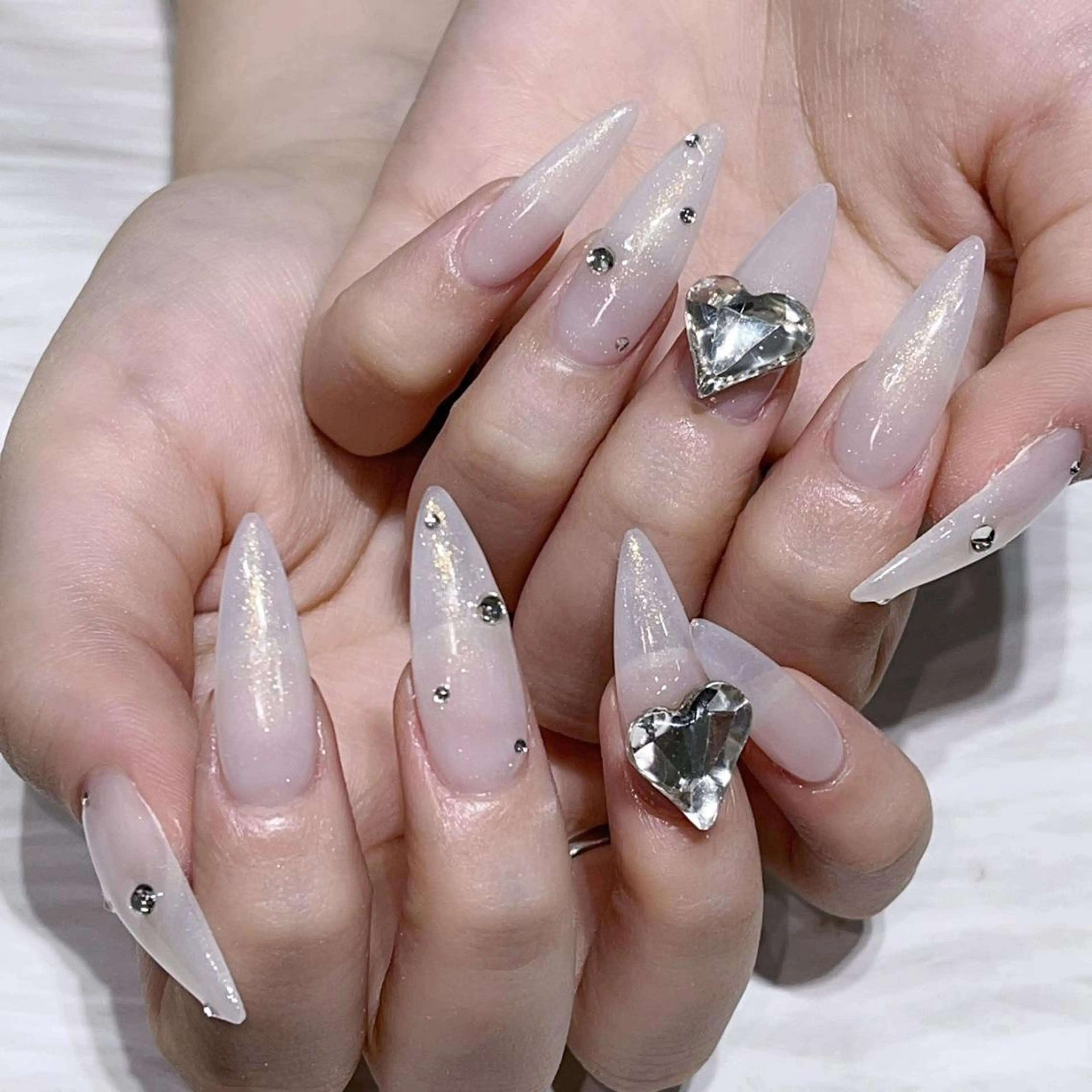 ネイル ハンドネイル Queens momoのネイルデザイン