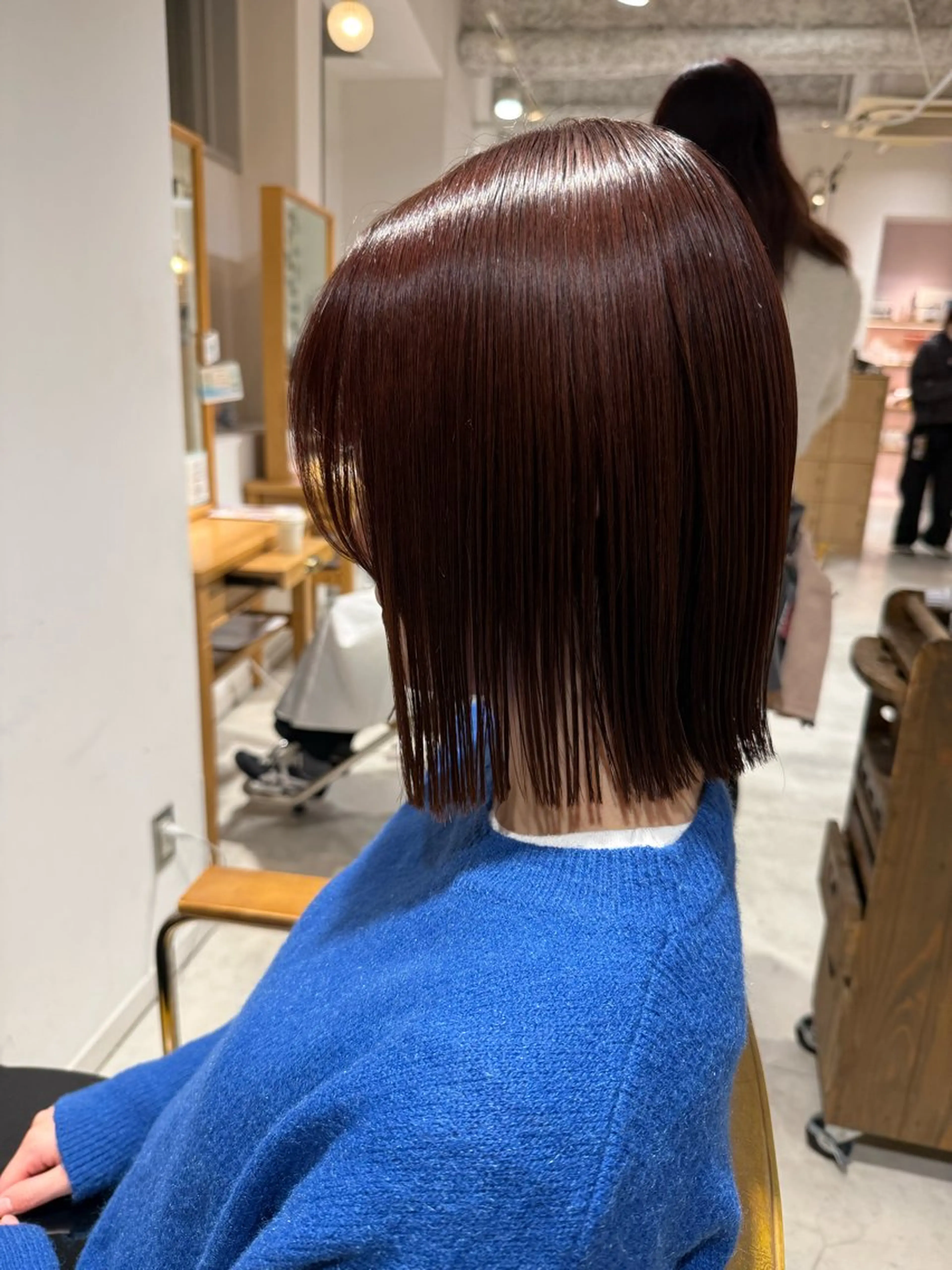 ショート カラー カット ヘアカラー トリートメント 鈴木弥月/透明感カラ ー/ボブ/髪質改善のヘアスタイル
