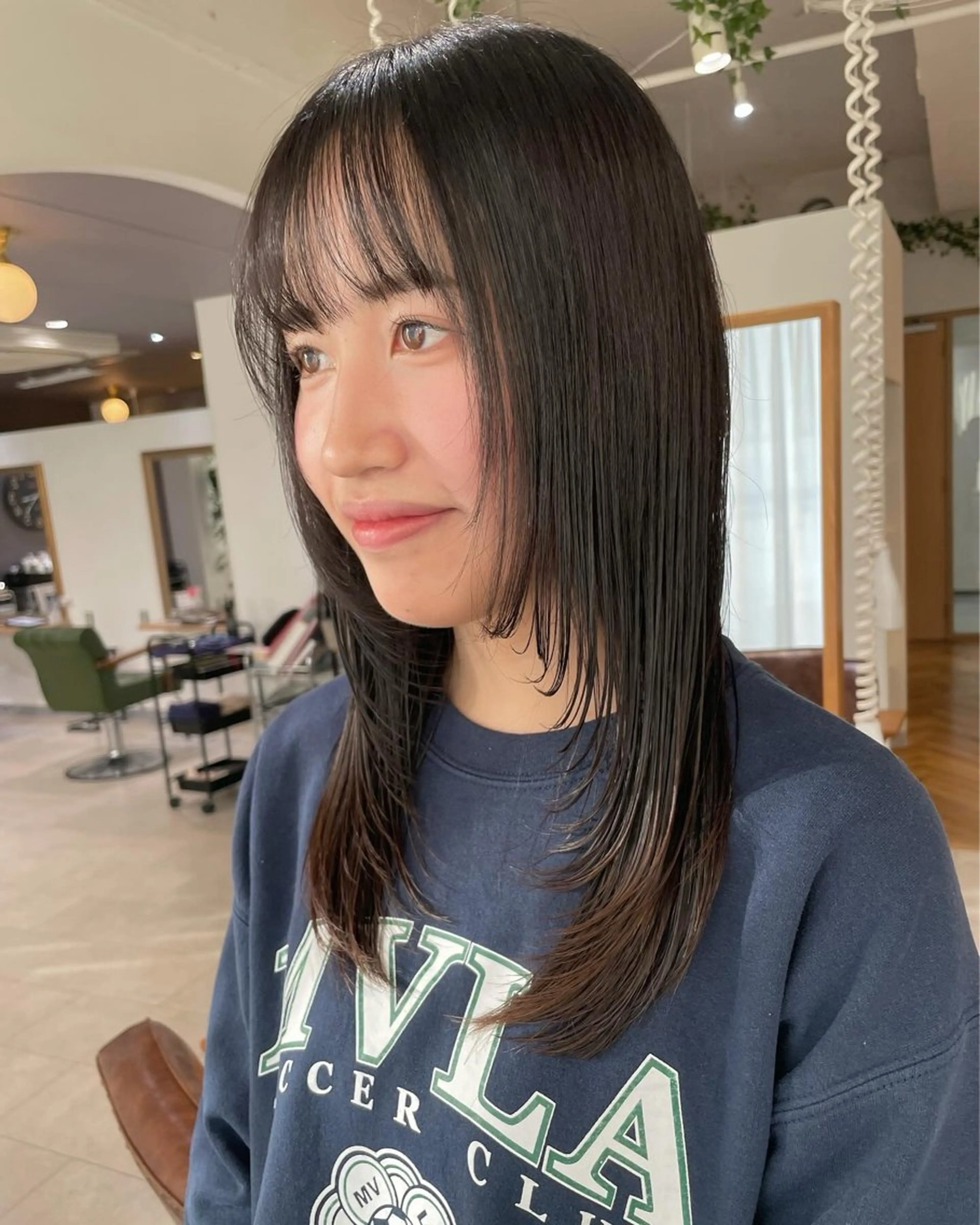 ロング カラー ハイレイヤー レイヤーカット Ogata Marinaのヘアスタイル