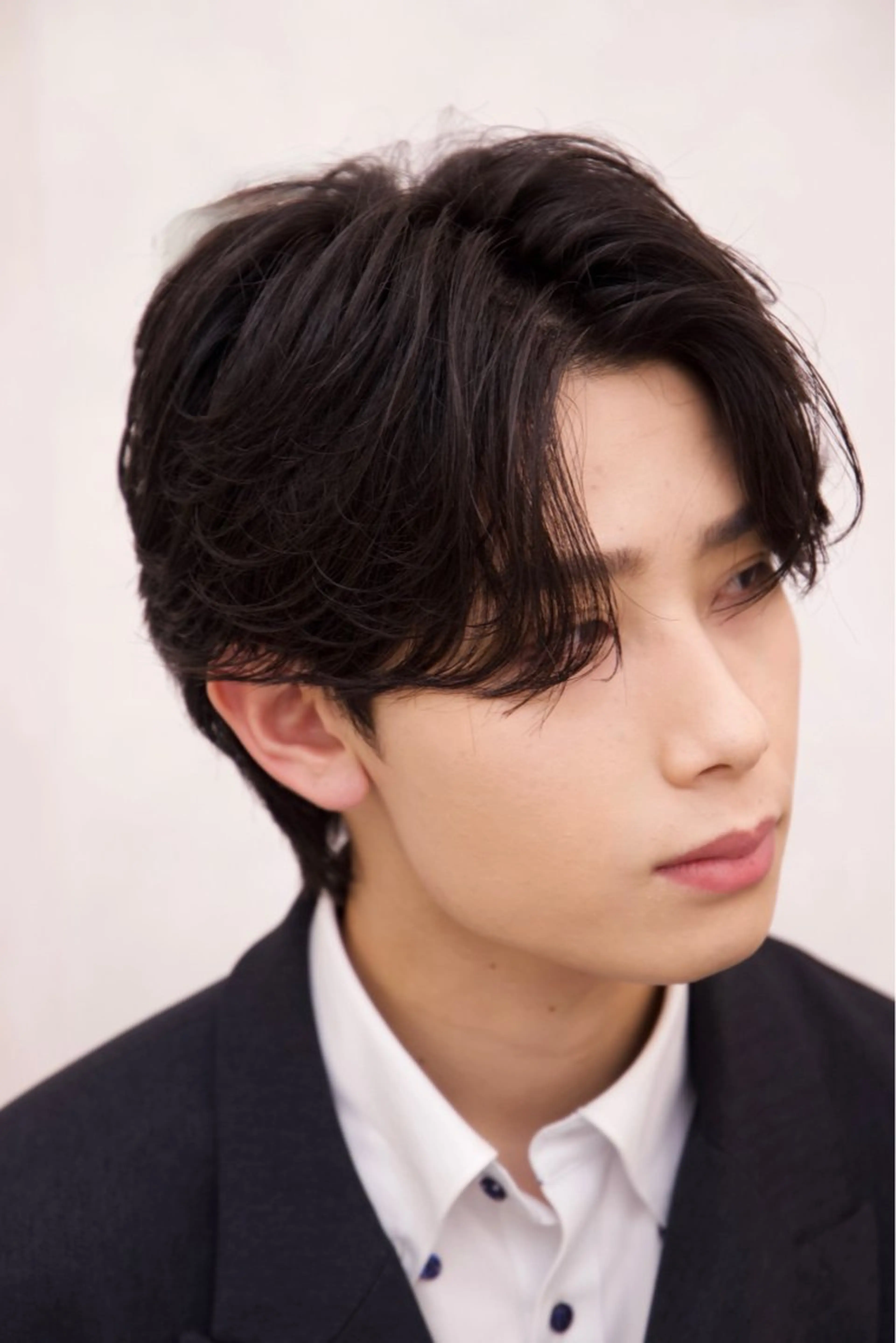 ミディアム パーマ メンズ ミディアムパーマ メンズパーマ tatsuya /フェザーパーマのヘアスタイル