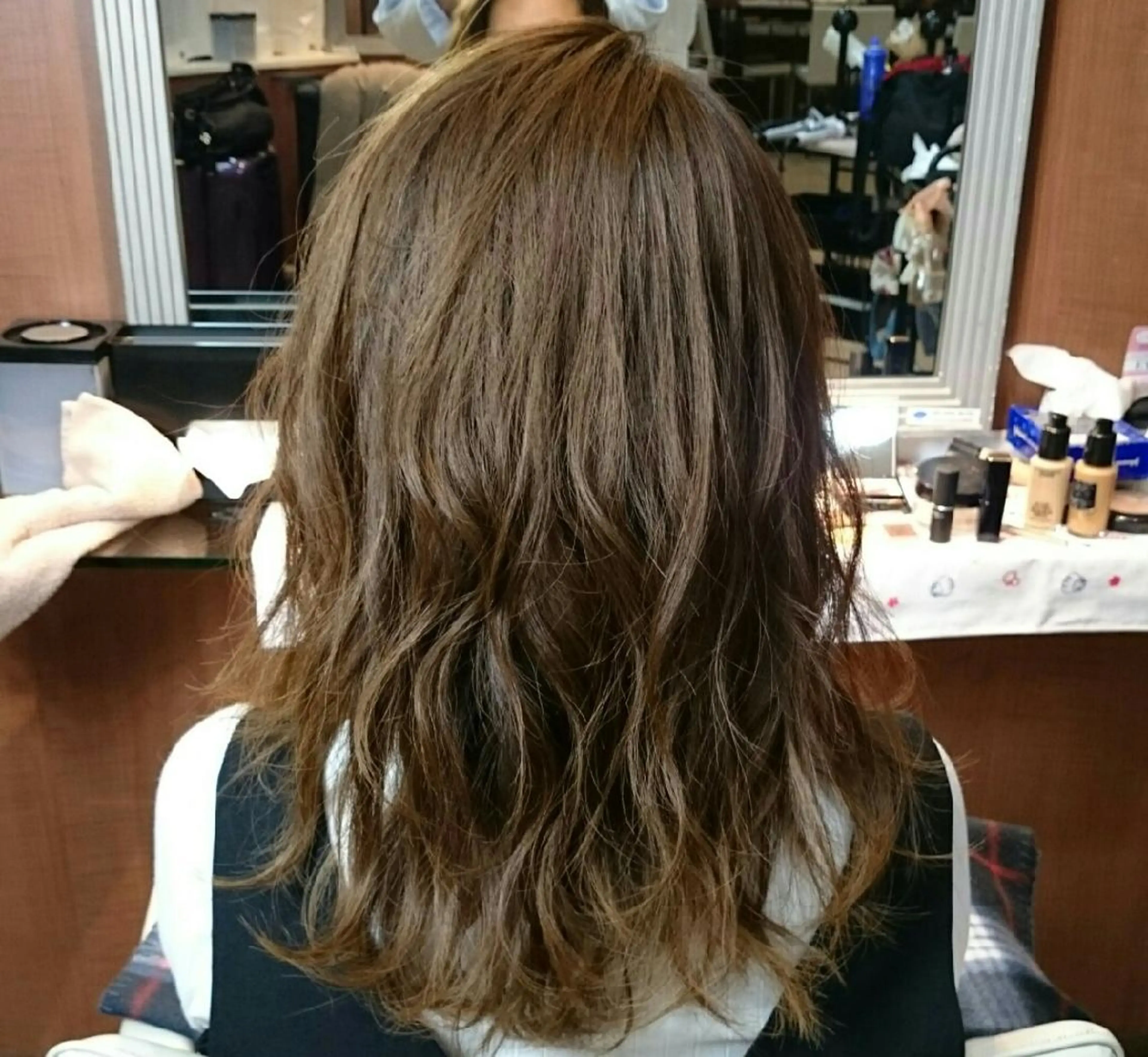 カット+カラー(リタッチ)+うるさら4ステップトリートメントの写真