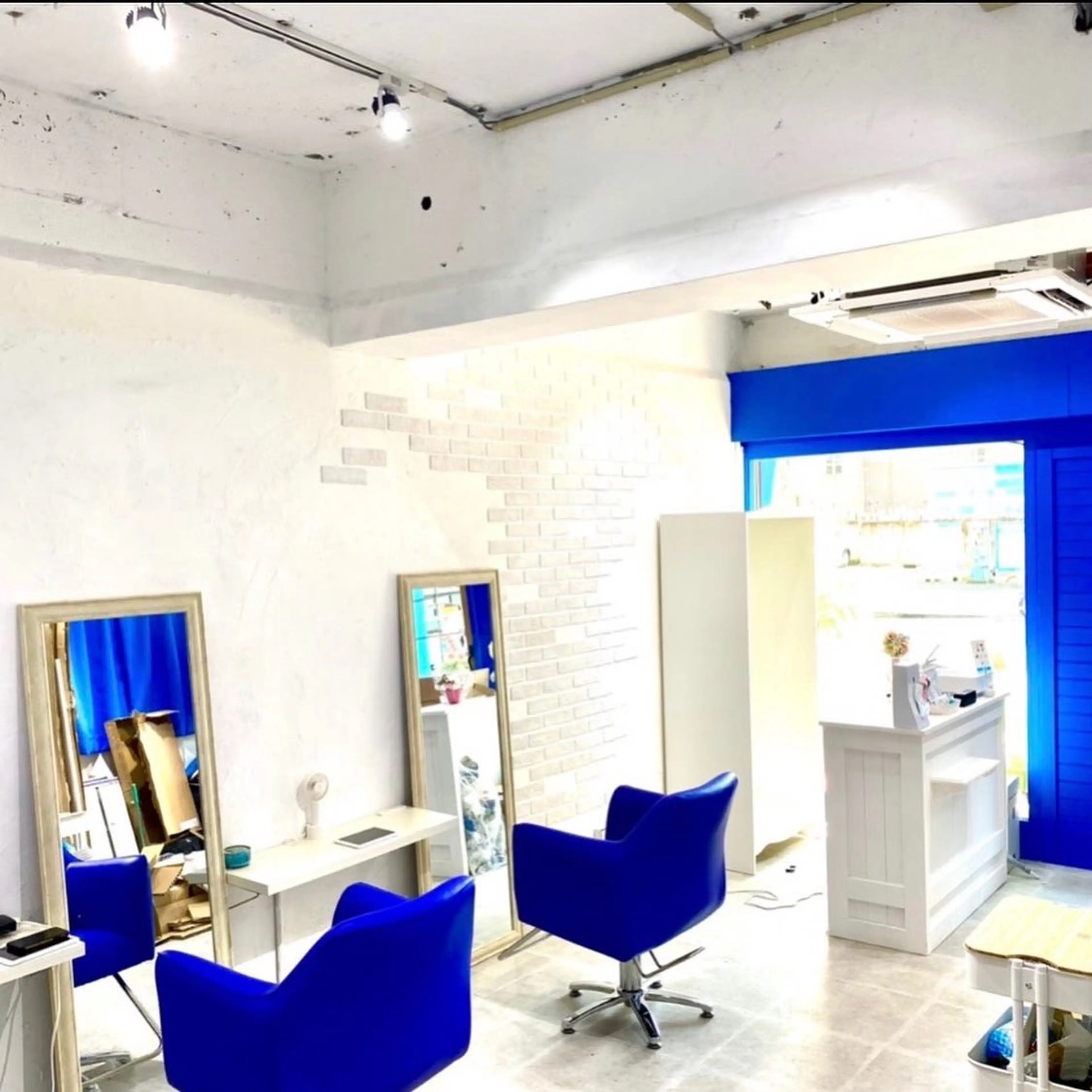 小顔カット&髪質改善専門　hairsalon 　neko  to  fujiiの内観・外観1