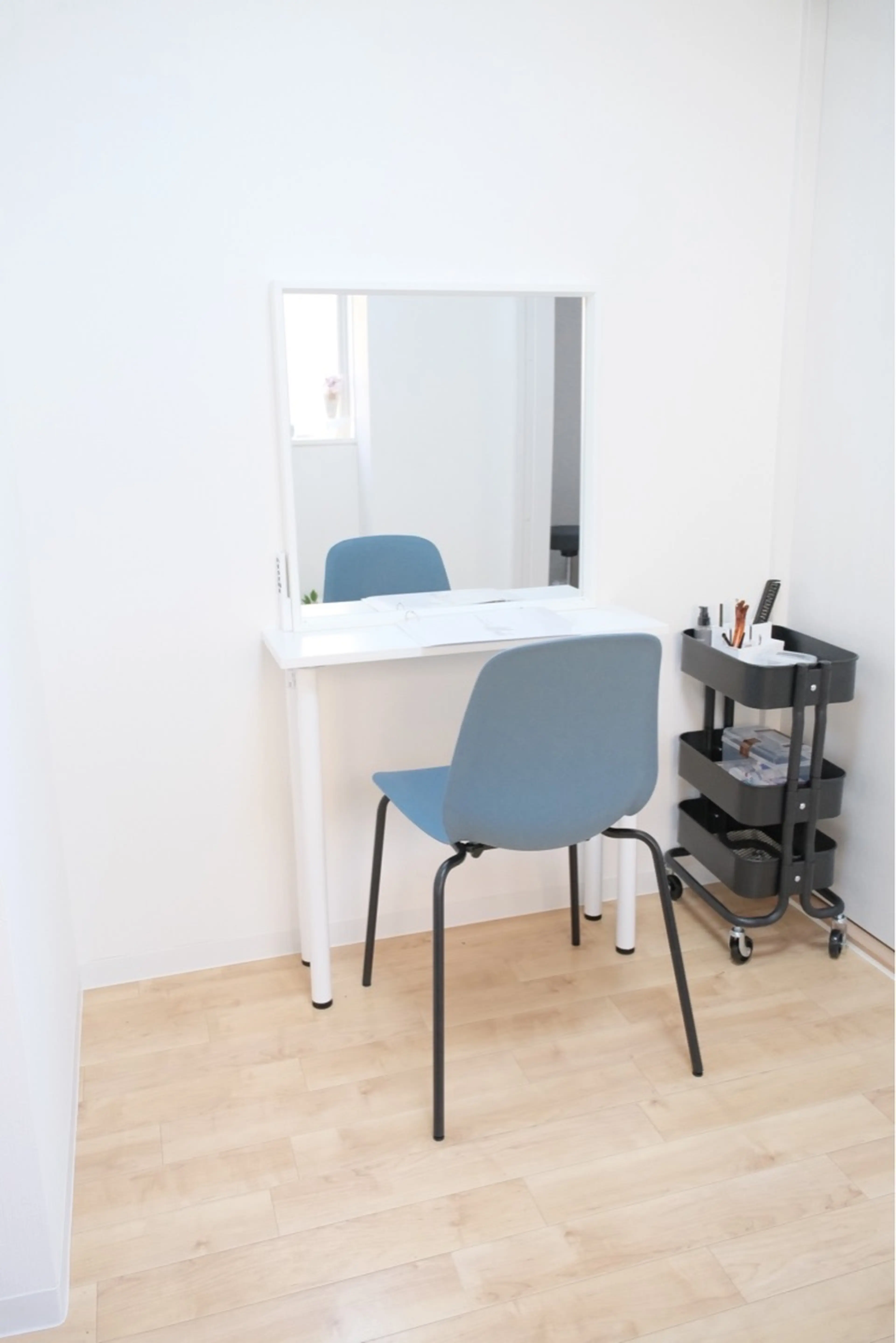 六甲道　Eye Salon Modeの内観・外観2