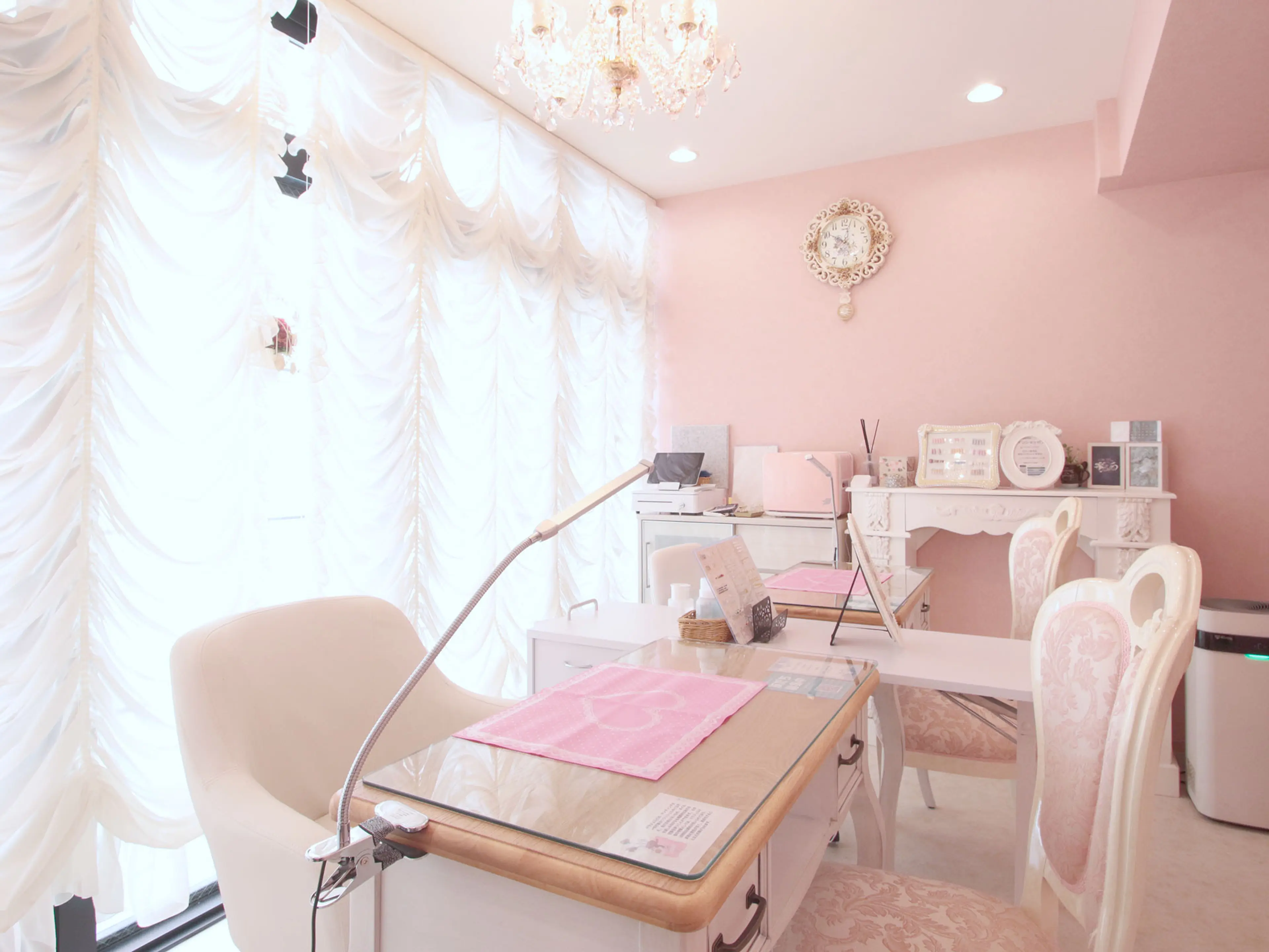 Belle Nailの内観・外観2