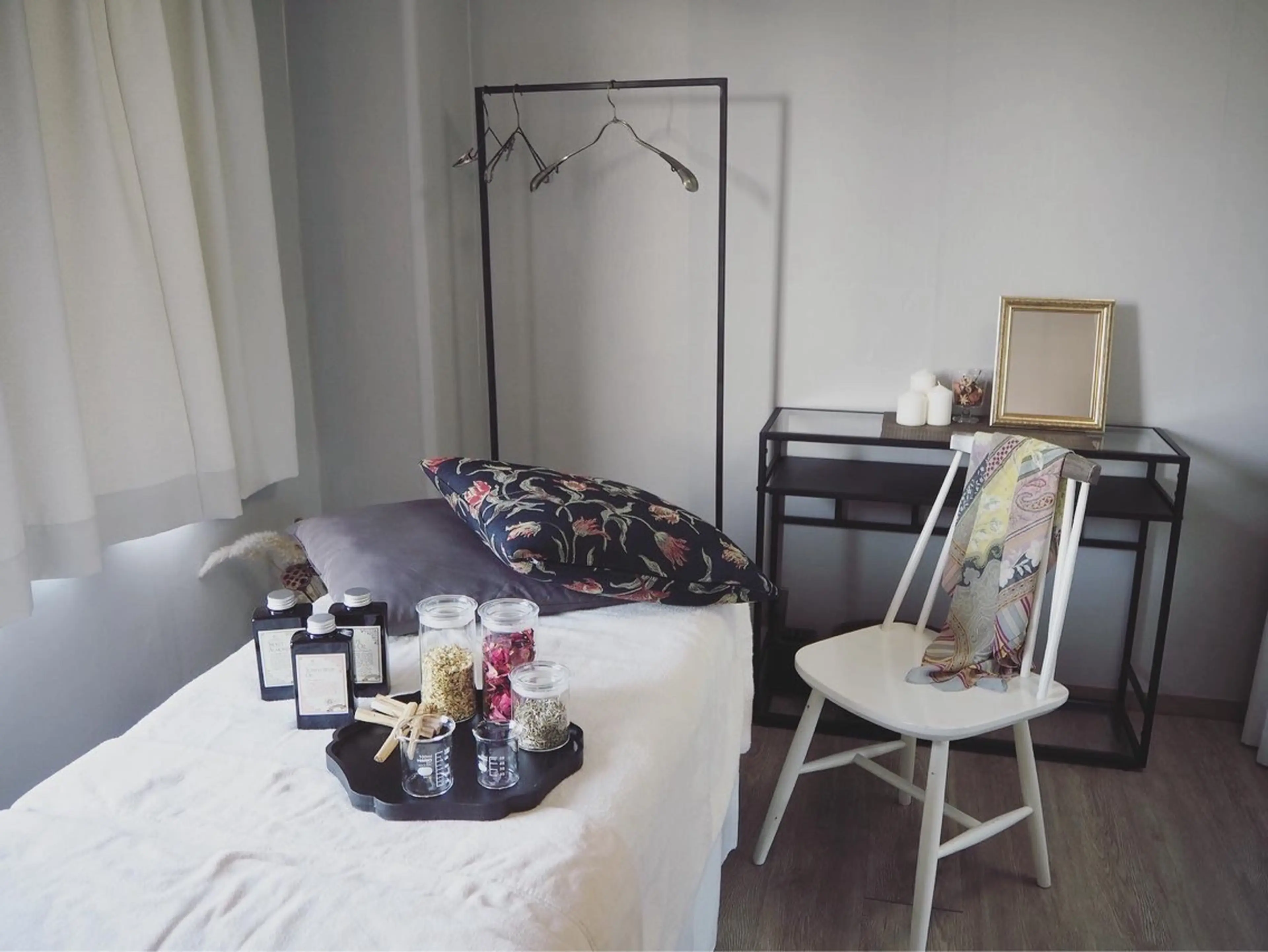 salon de alm(サロンドアルム)の内観・外観1