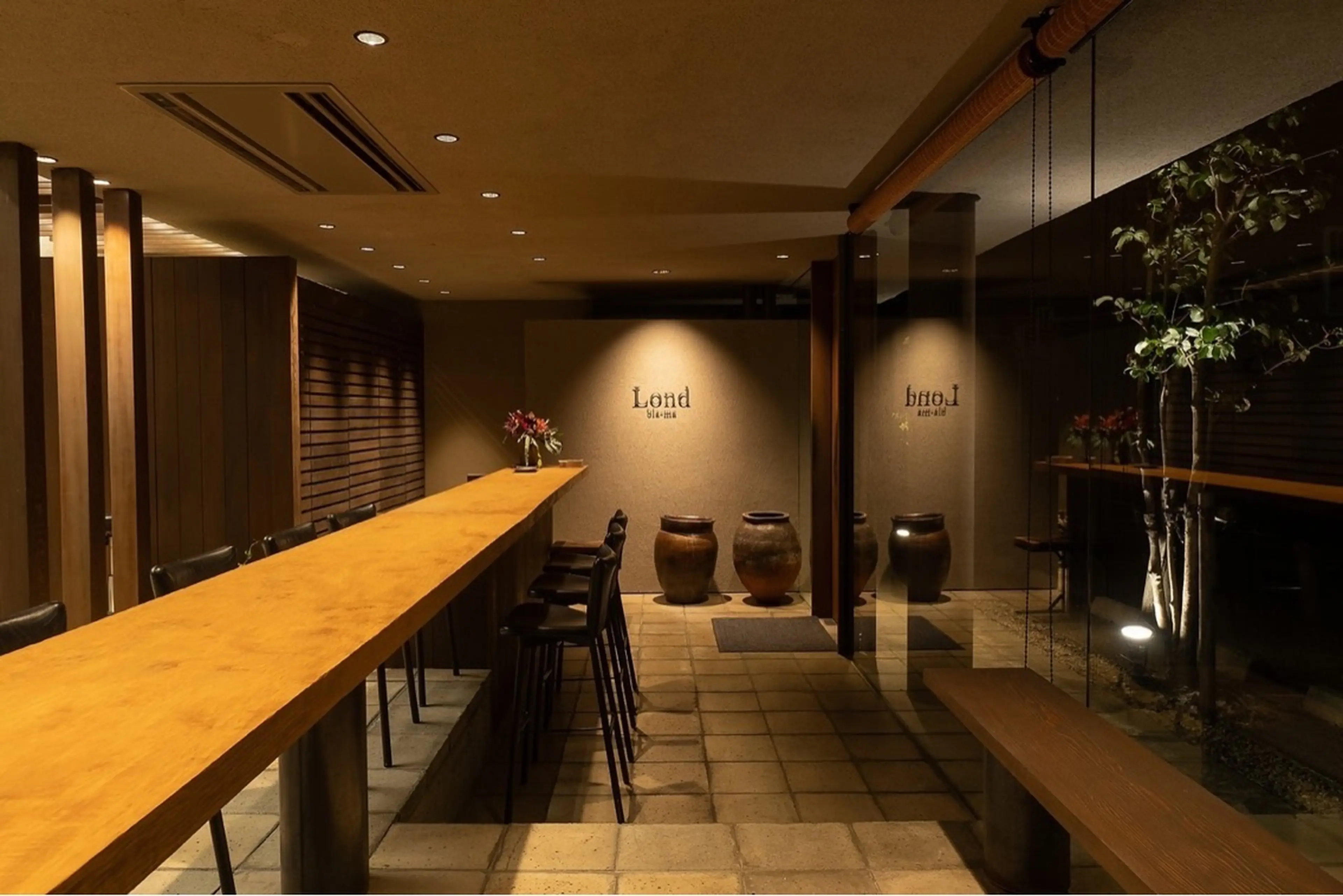 Lond bla-maの内観・外観1