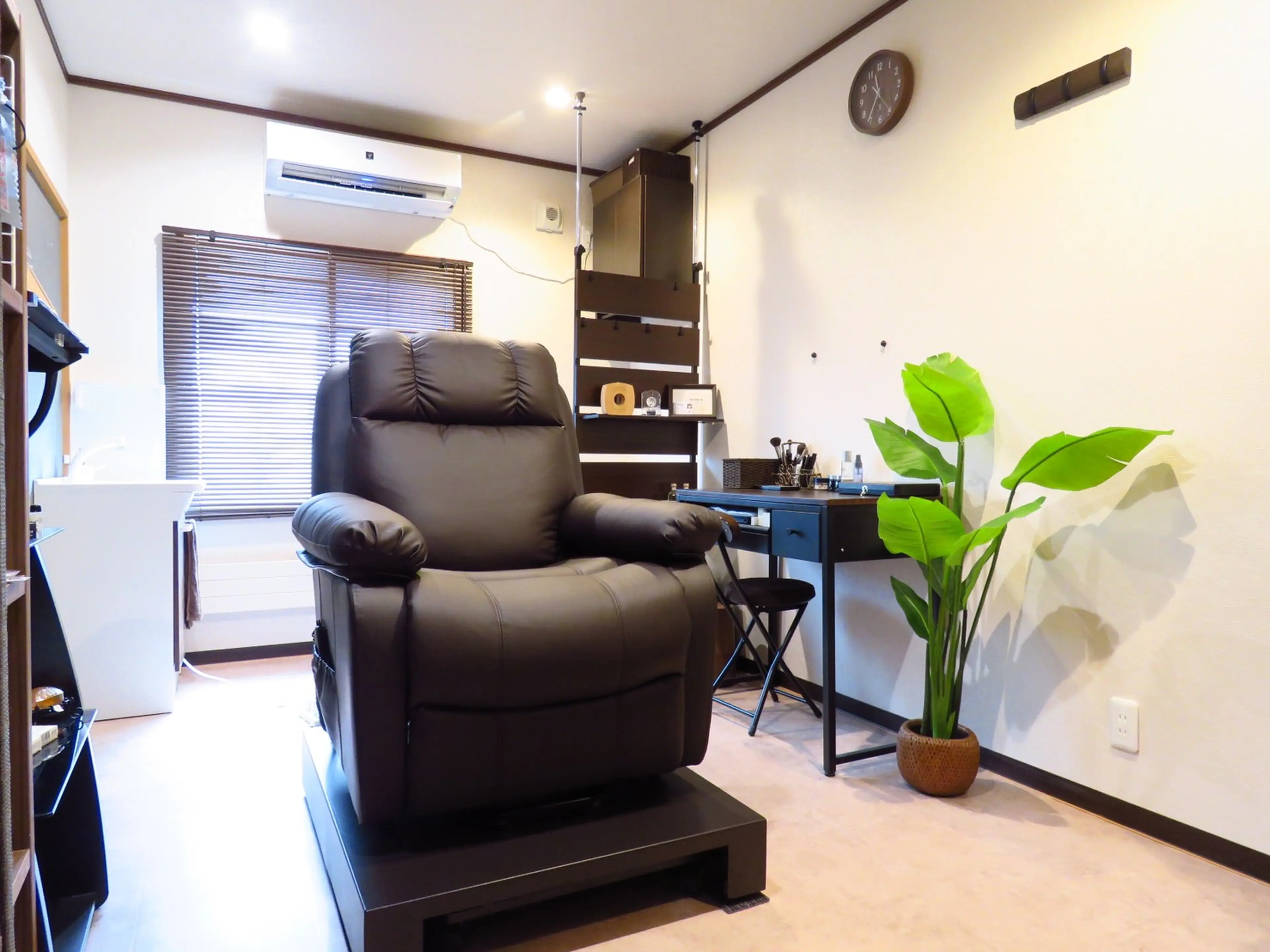 Beauty Salon RKの内観・外観1