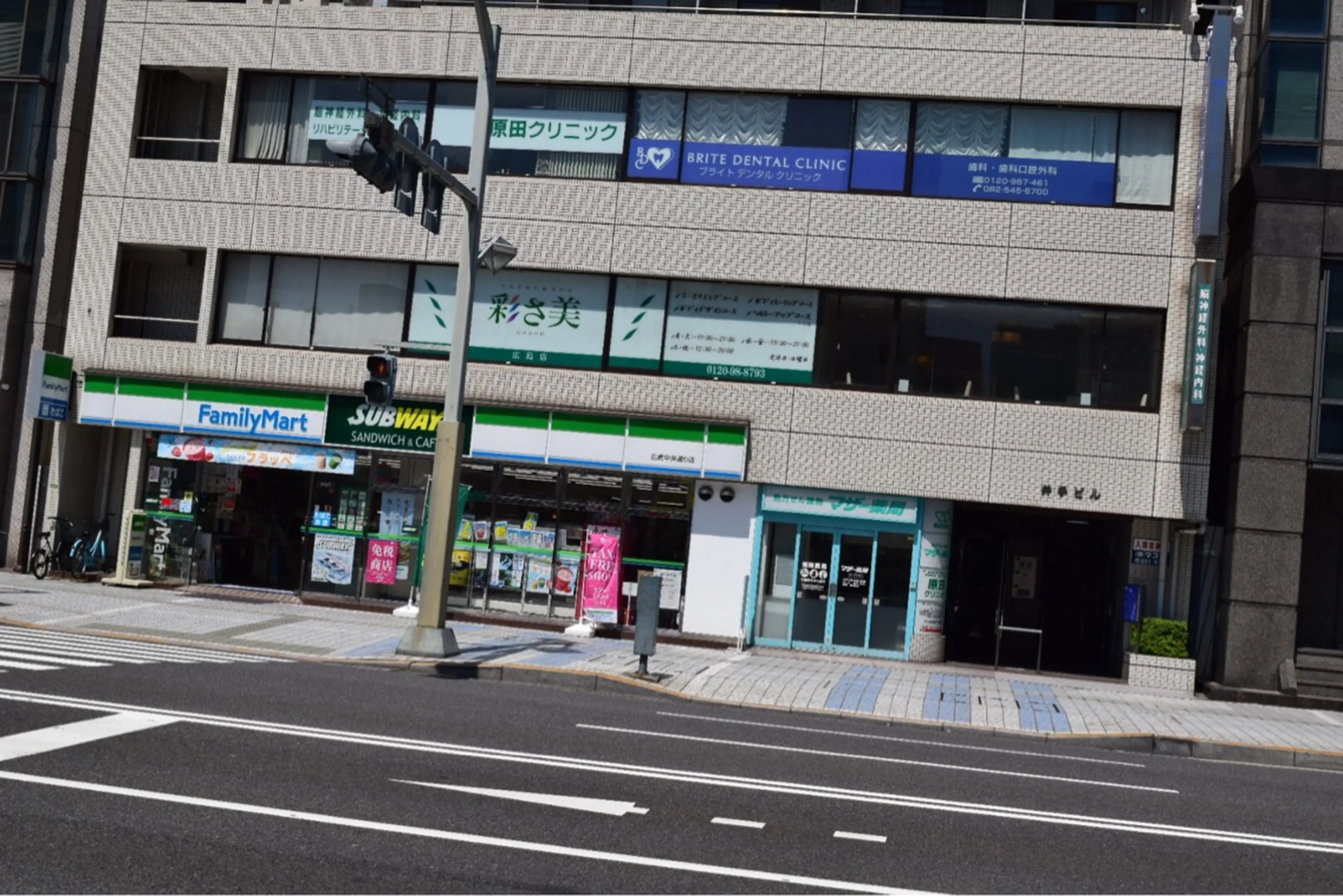 ANDYの内観・外観1