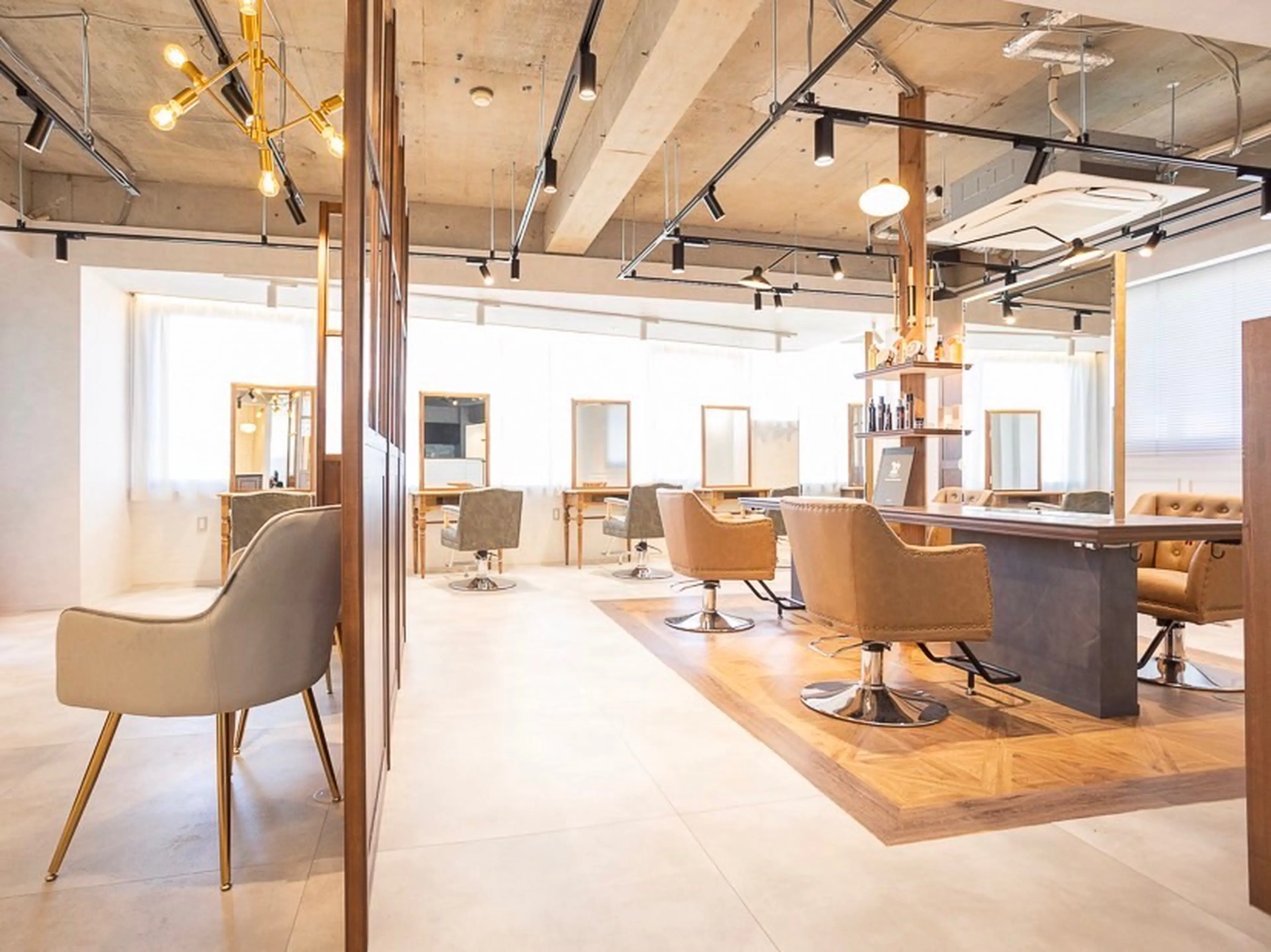 PaRtageの内観・外観2