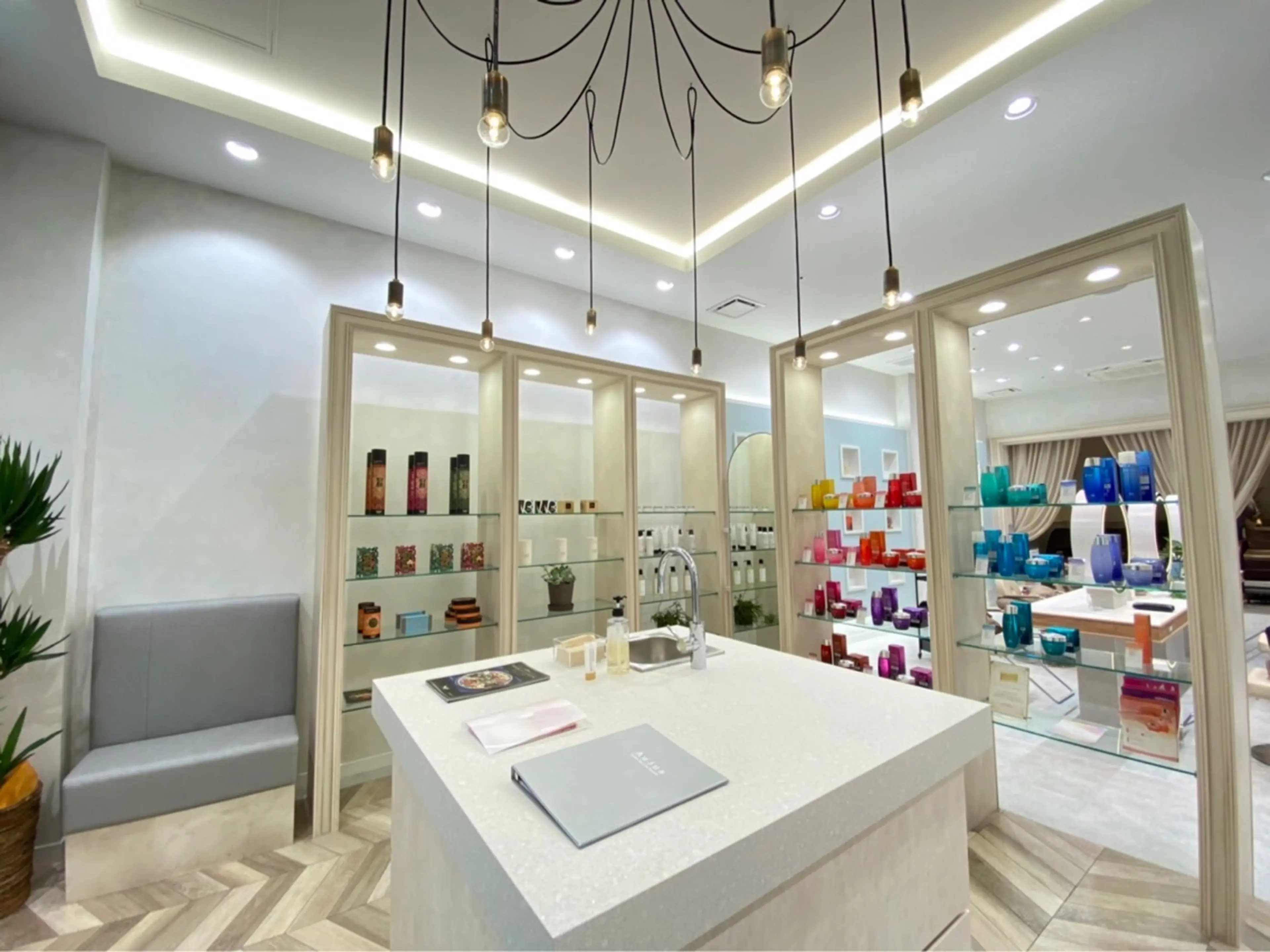 kanon　hair & beautyの内観・外観2