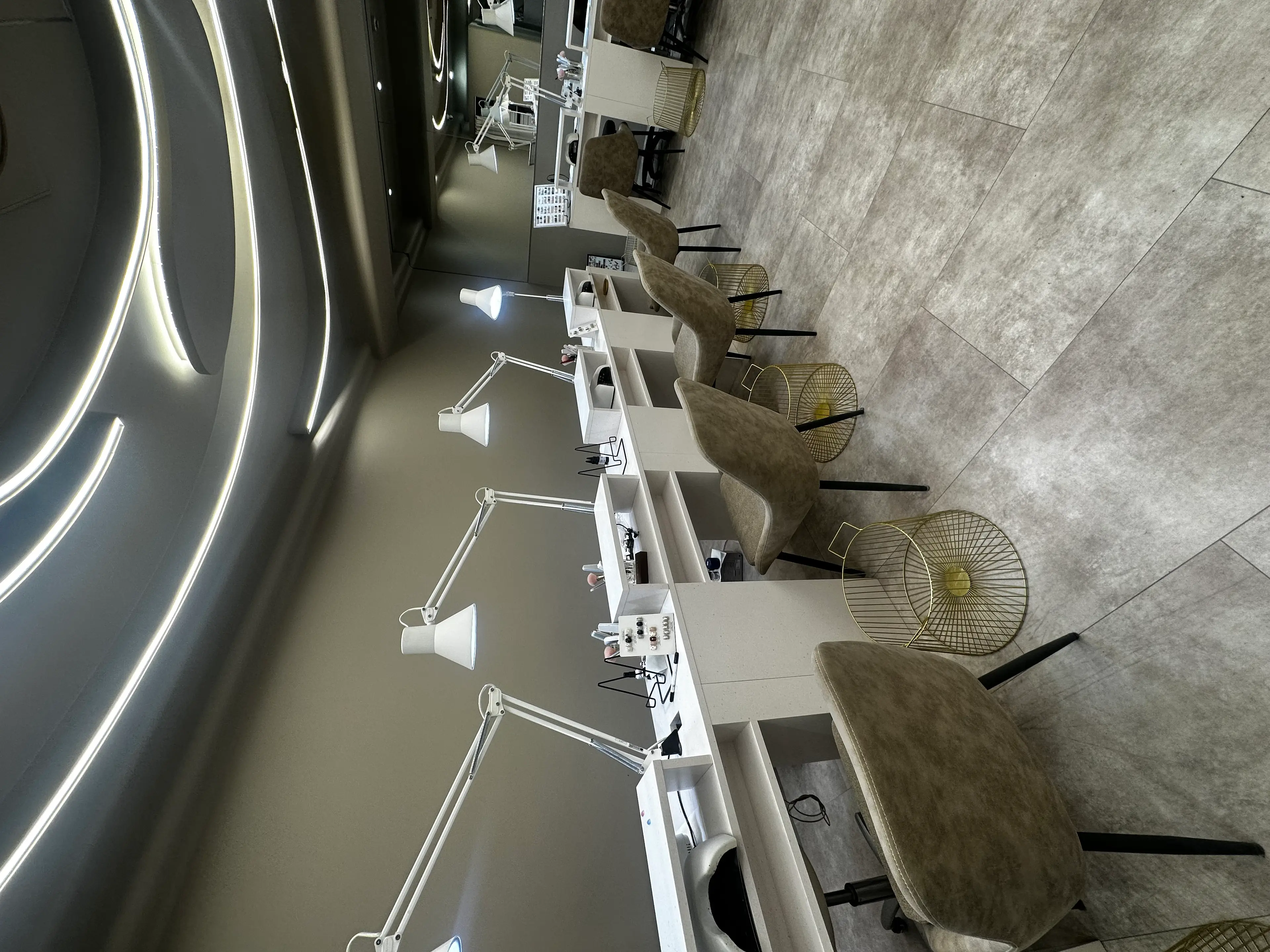 nail salon mieux-styleの内観・外観3