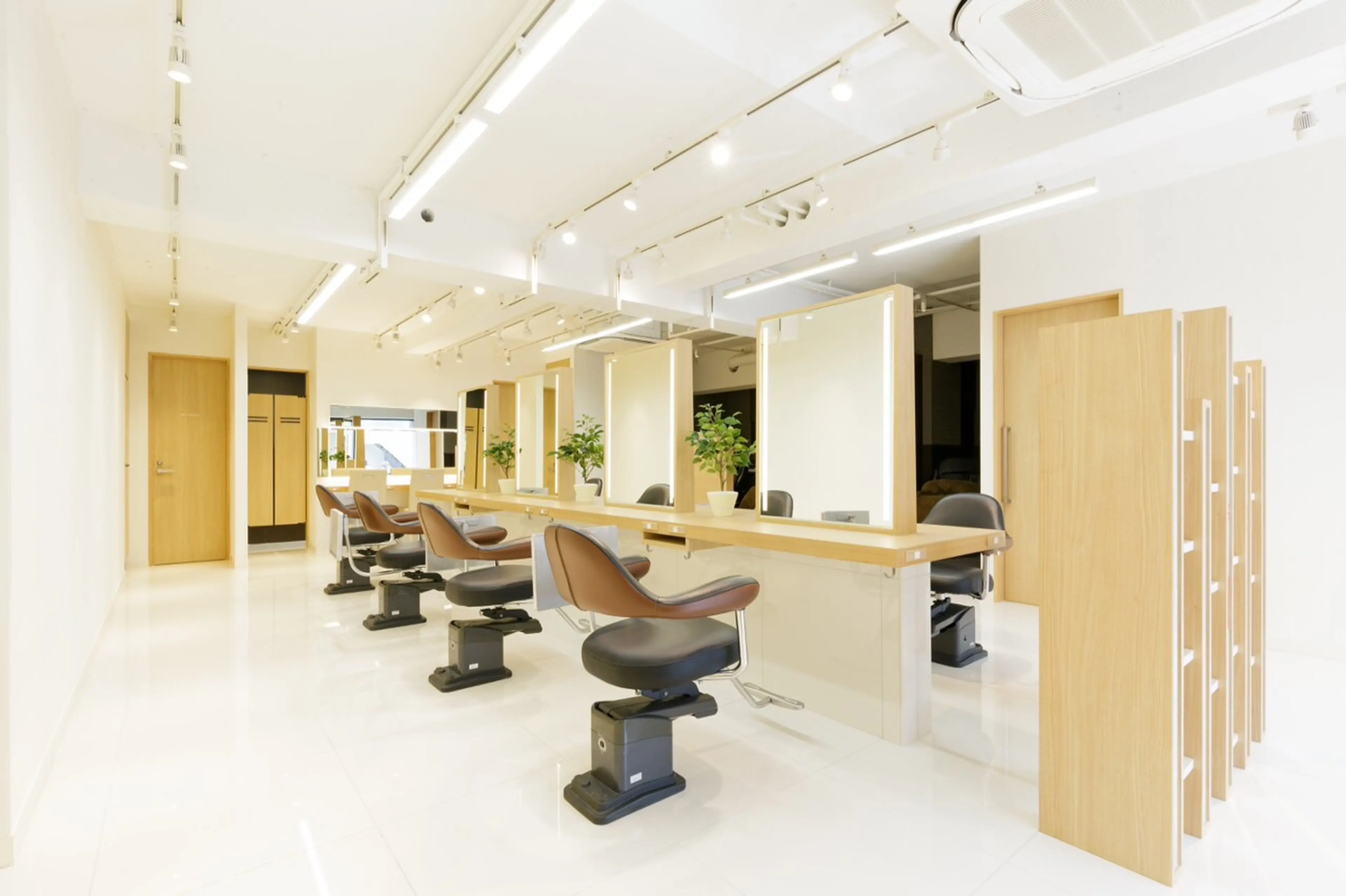 Lia by KENJEの内観・外観1