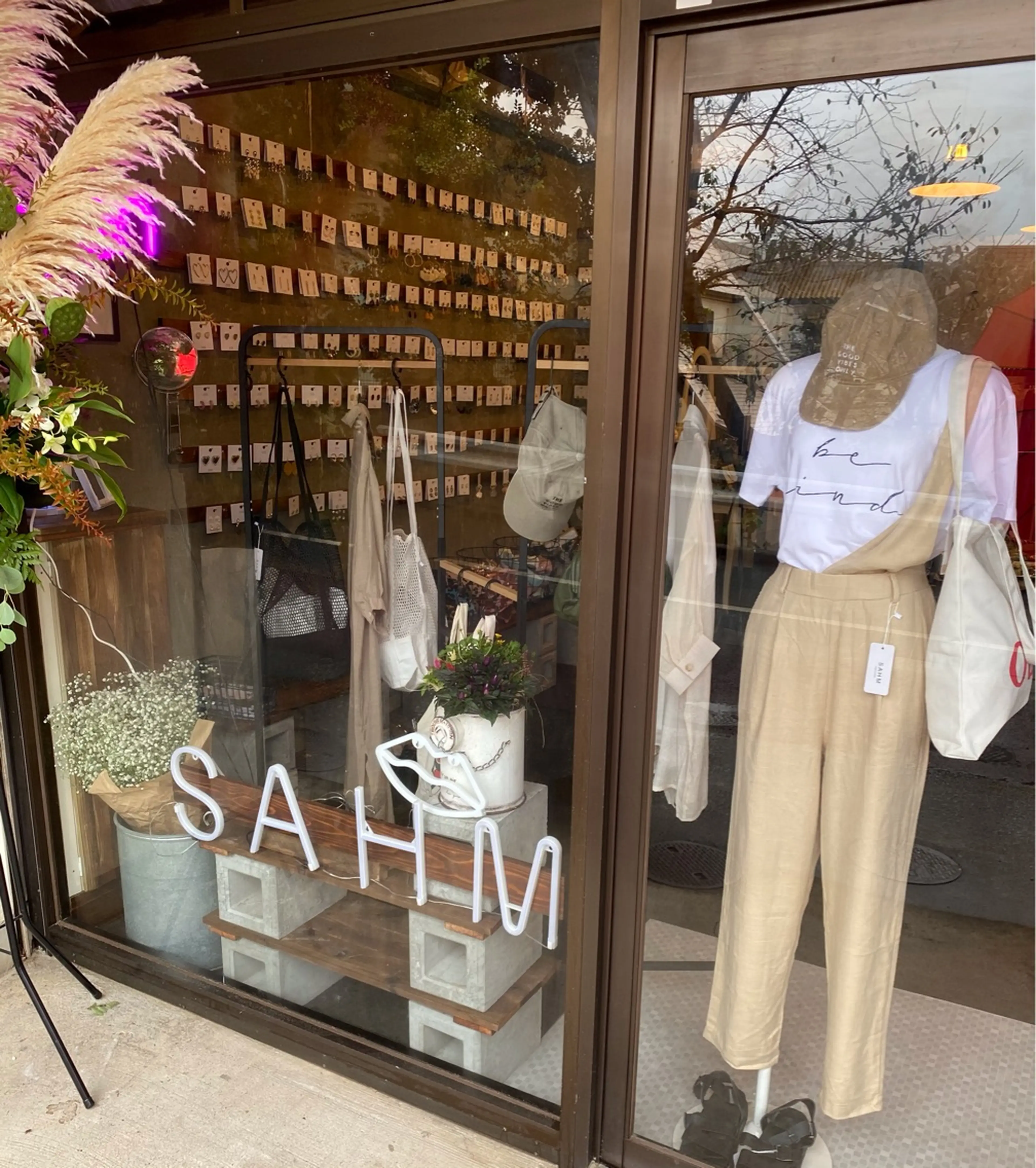 SAHMの内観・外観2