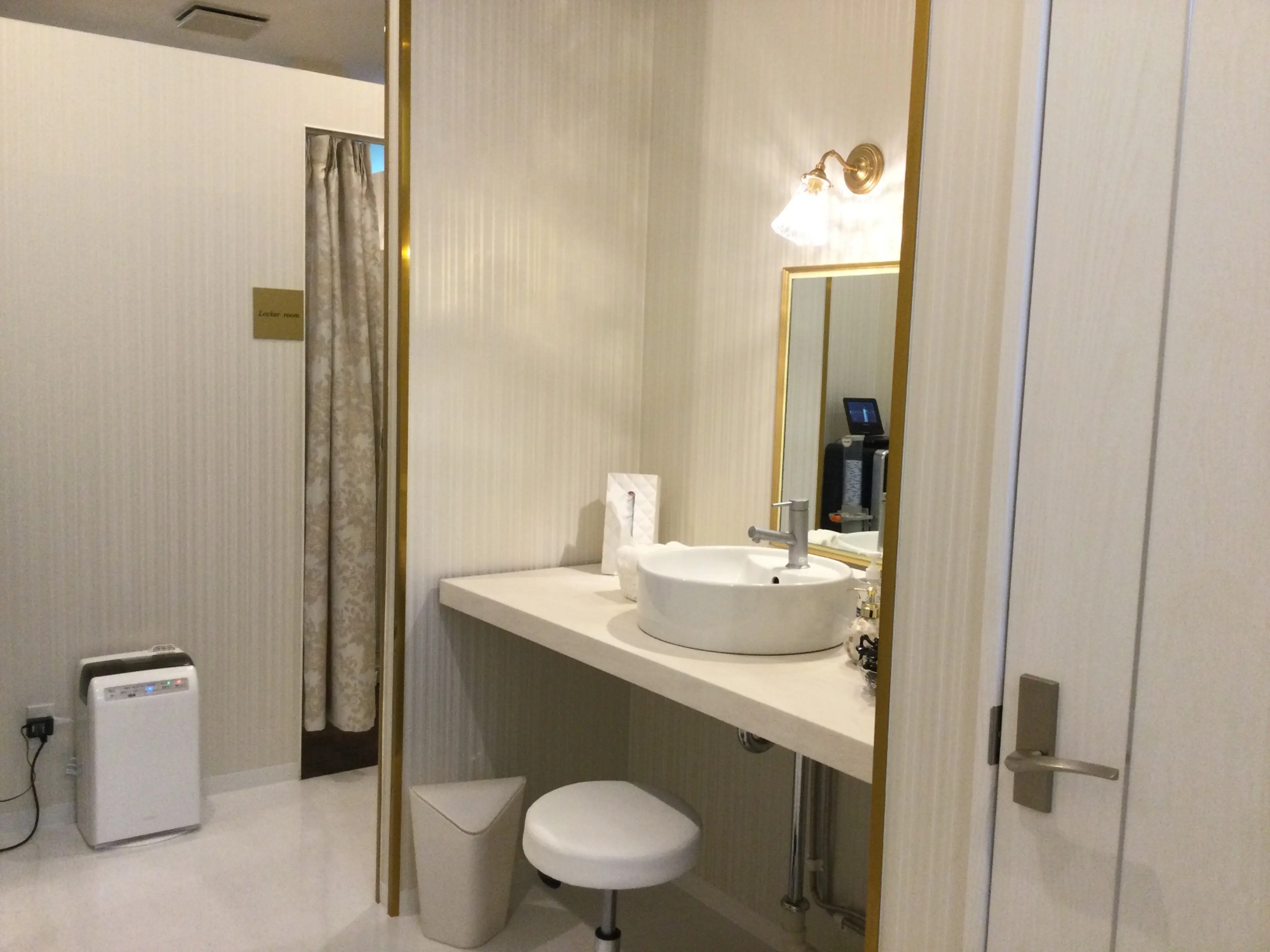 スリムビューティハウス 太田店の内観・外観2