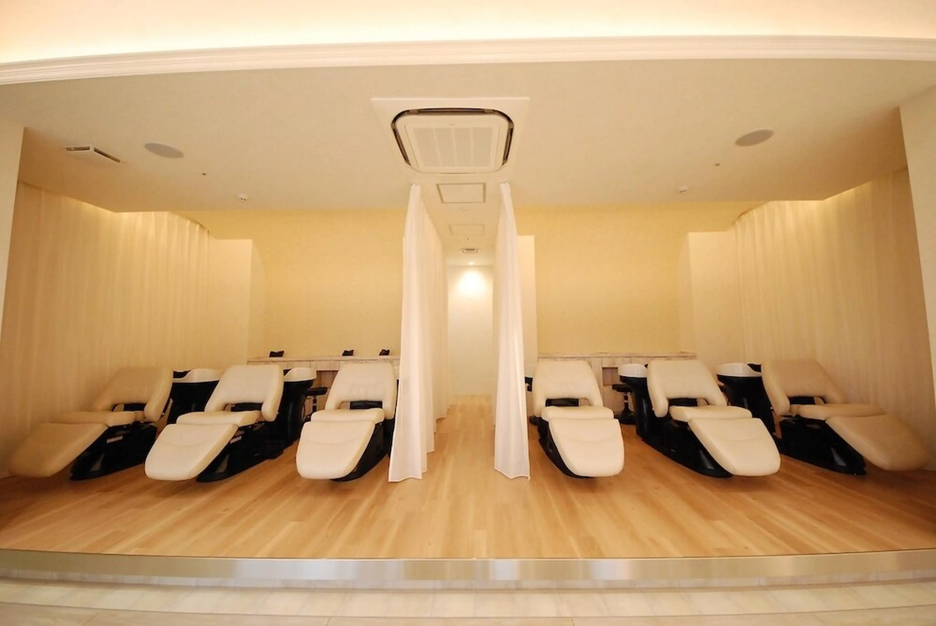 NYNY/Mothers イオン四條畷店の内観・外観2