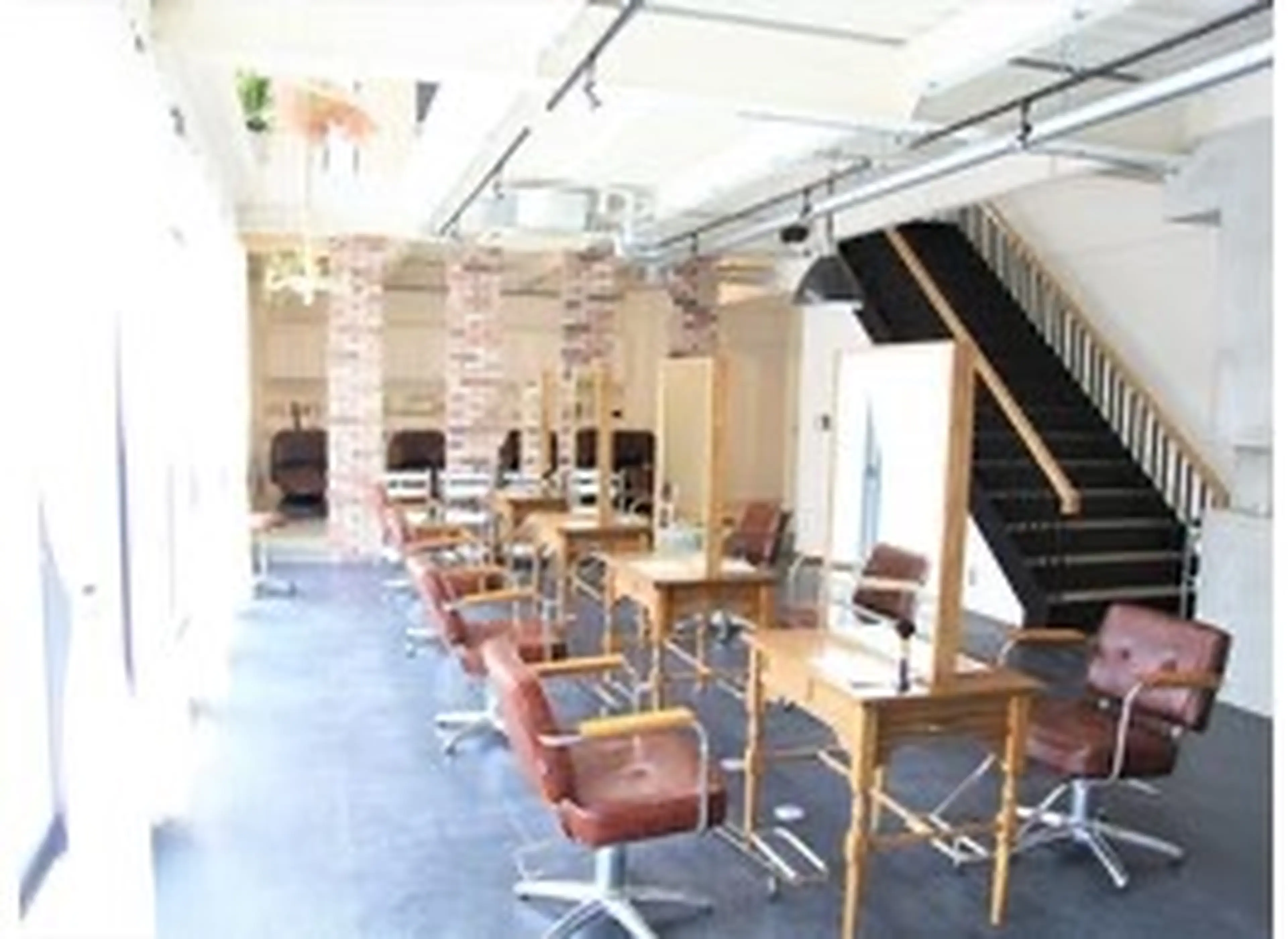 SET-UPの内観・外観2