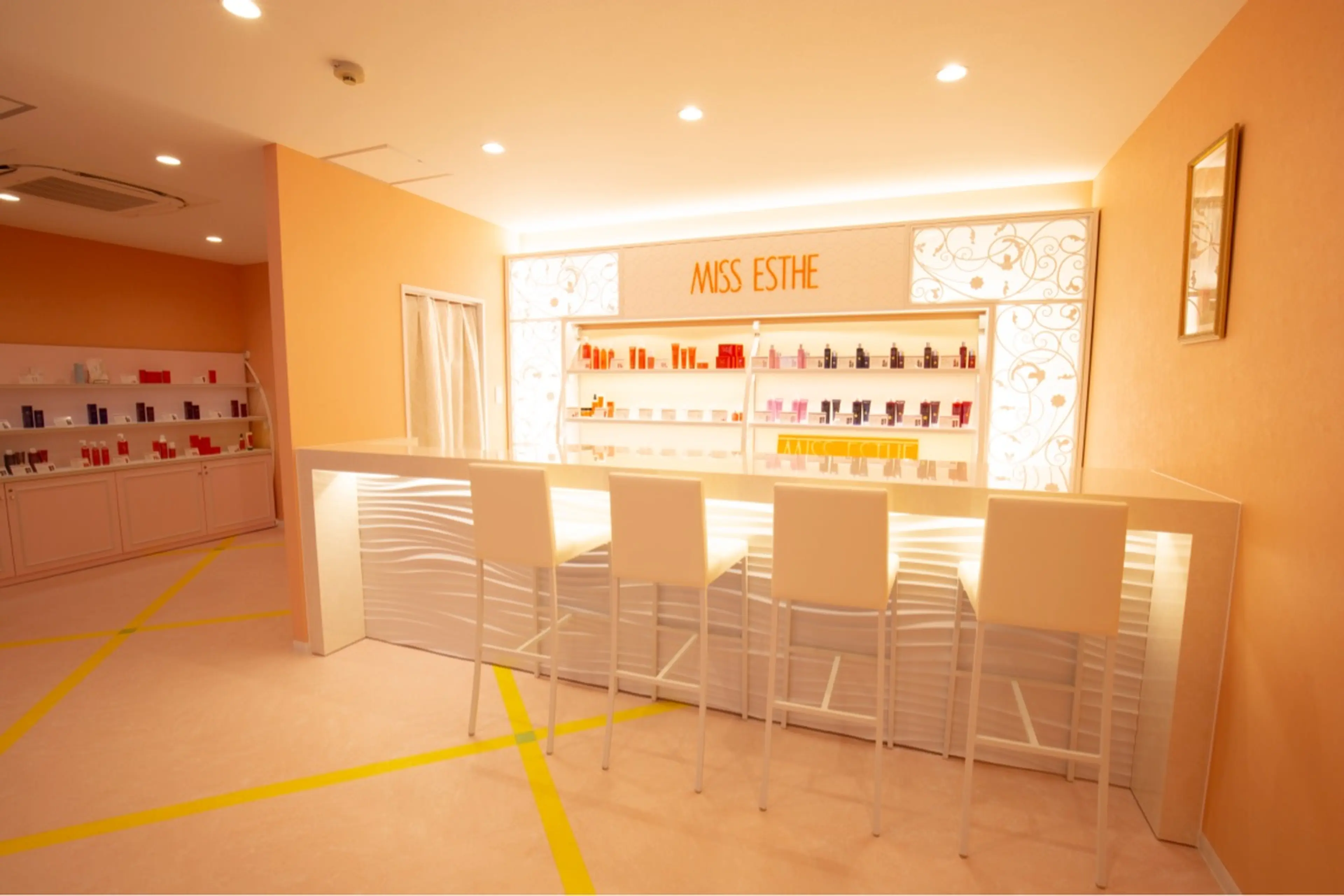 SALON de m3仙台広瀬通店の内観・外観1