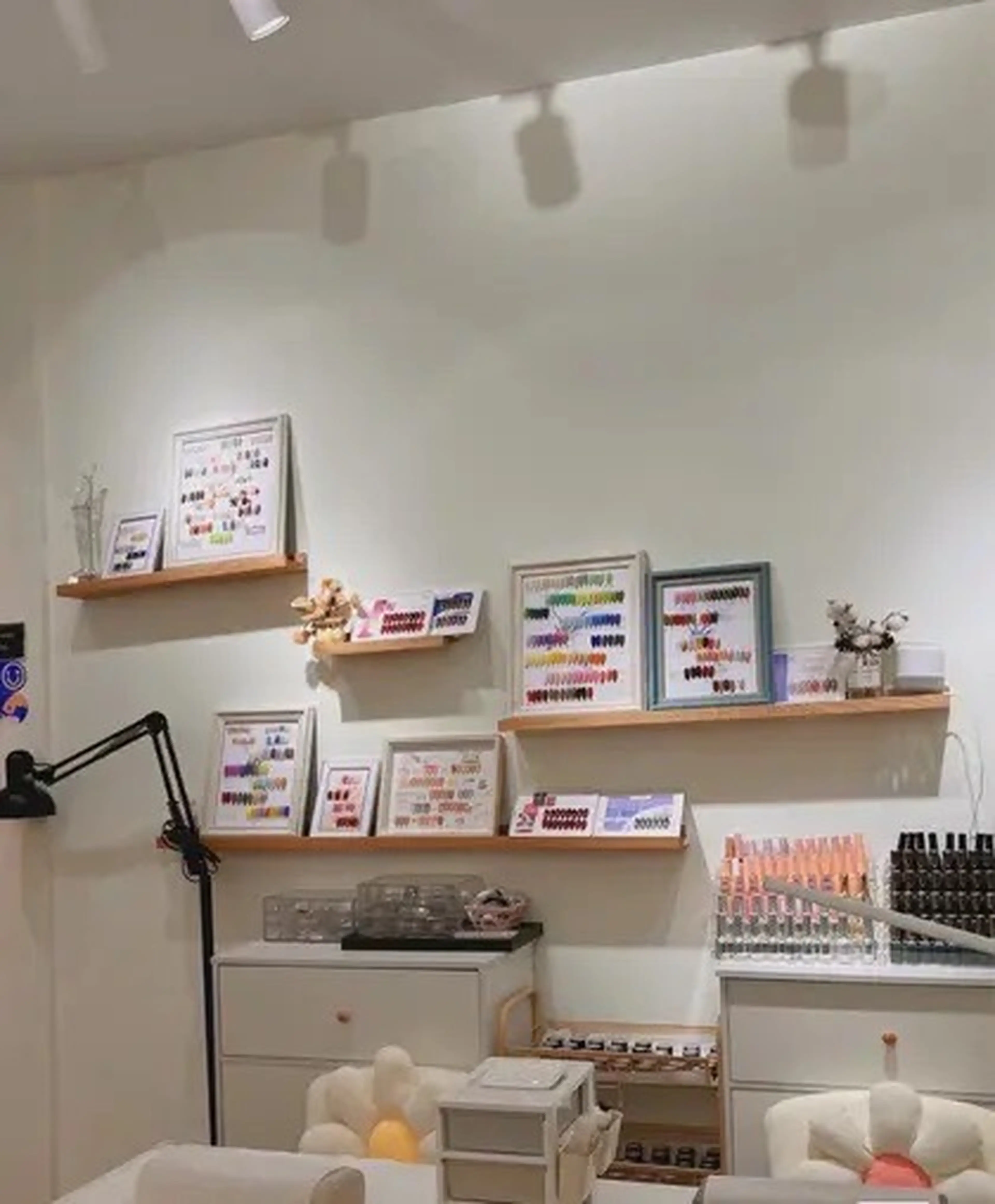 Niko nailsalon柏店の内観・外観3