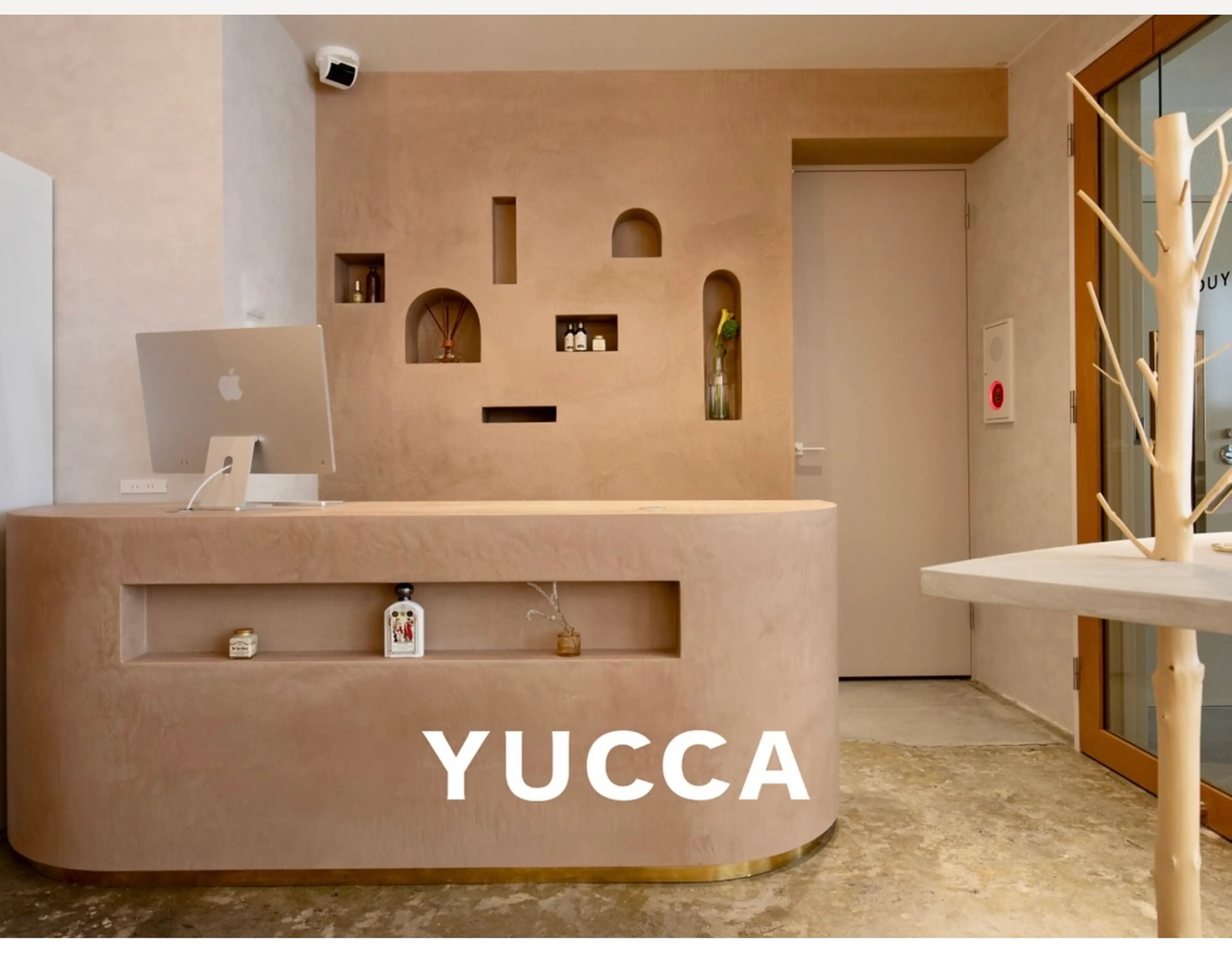 YUCCA-梅田-の内観・外観1