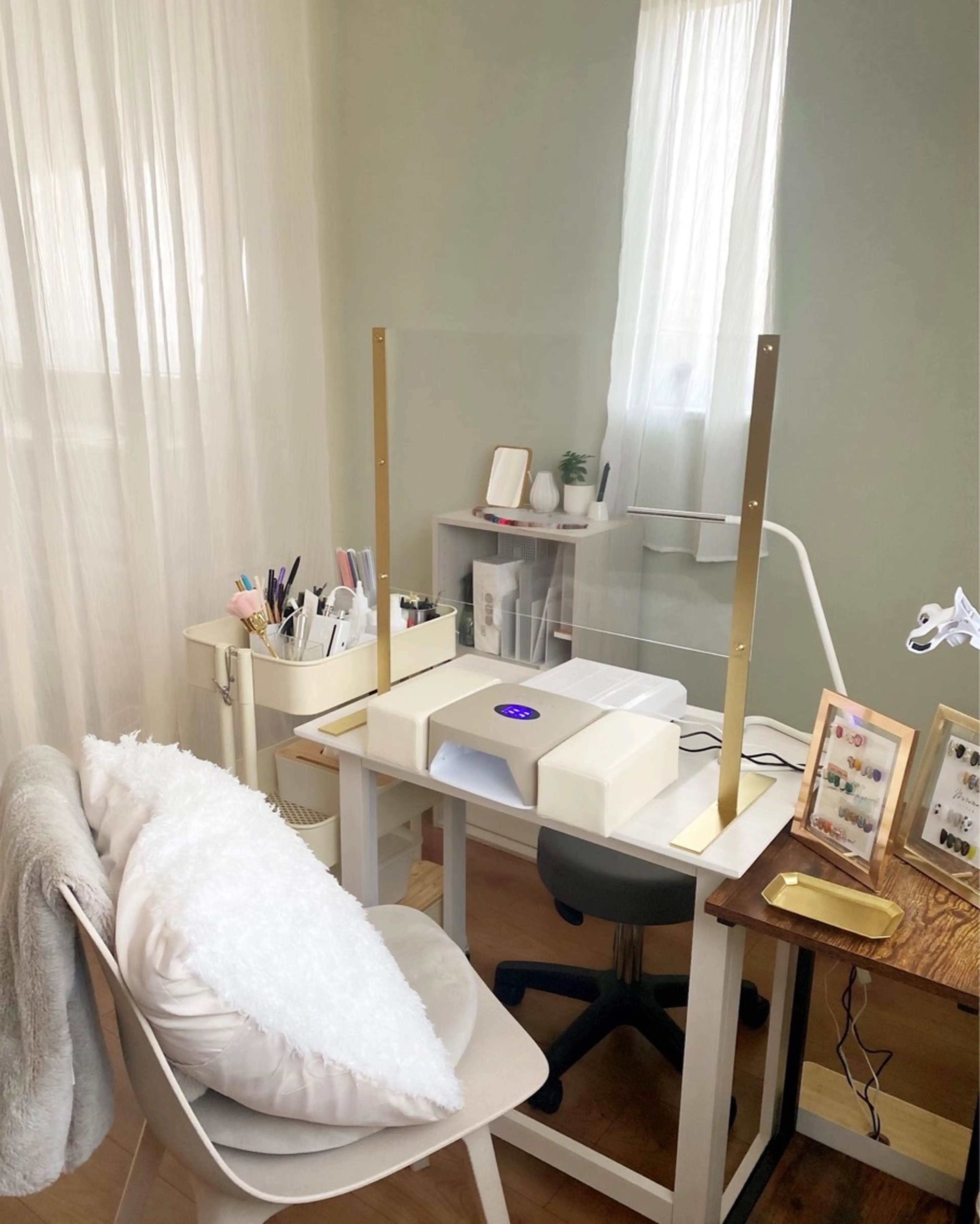 bloom_  nailの内観・外観1