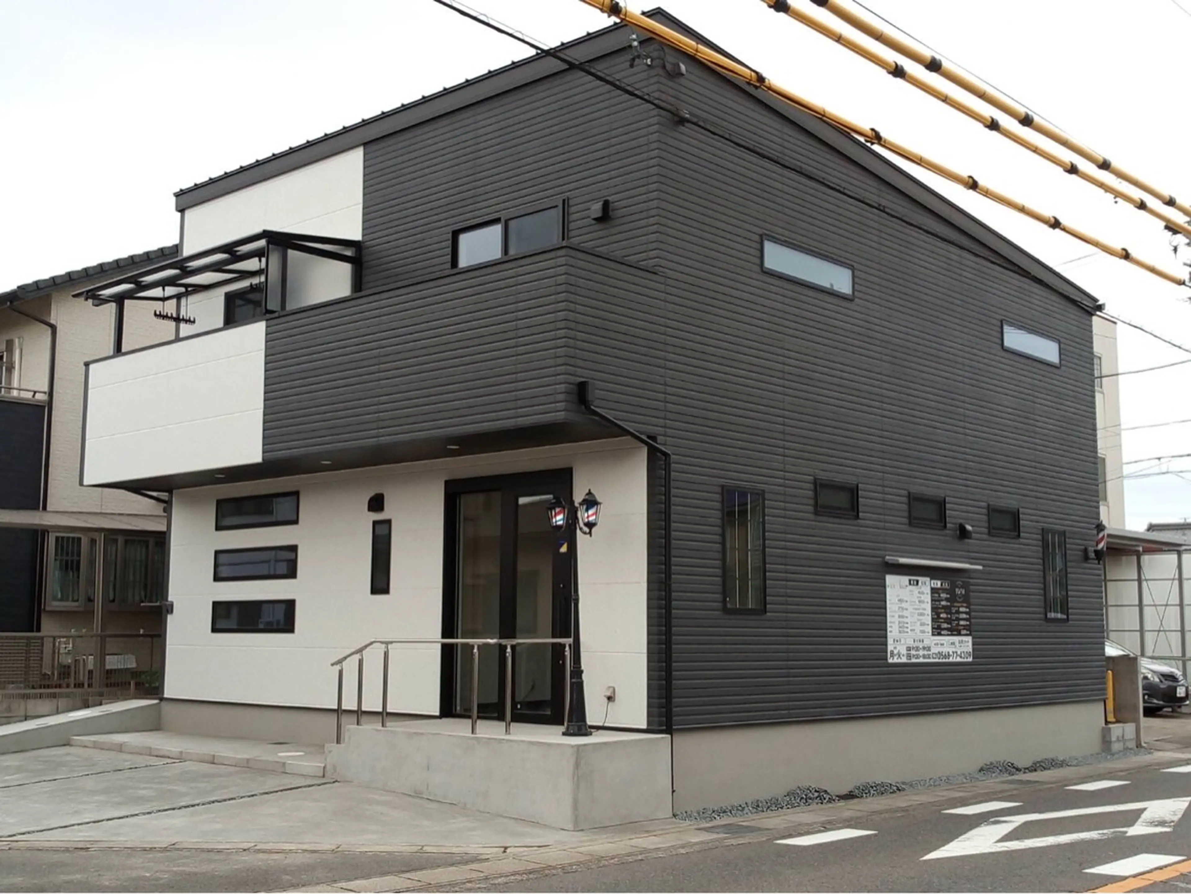 with hair TIZMの内観・外観2