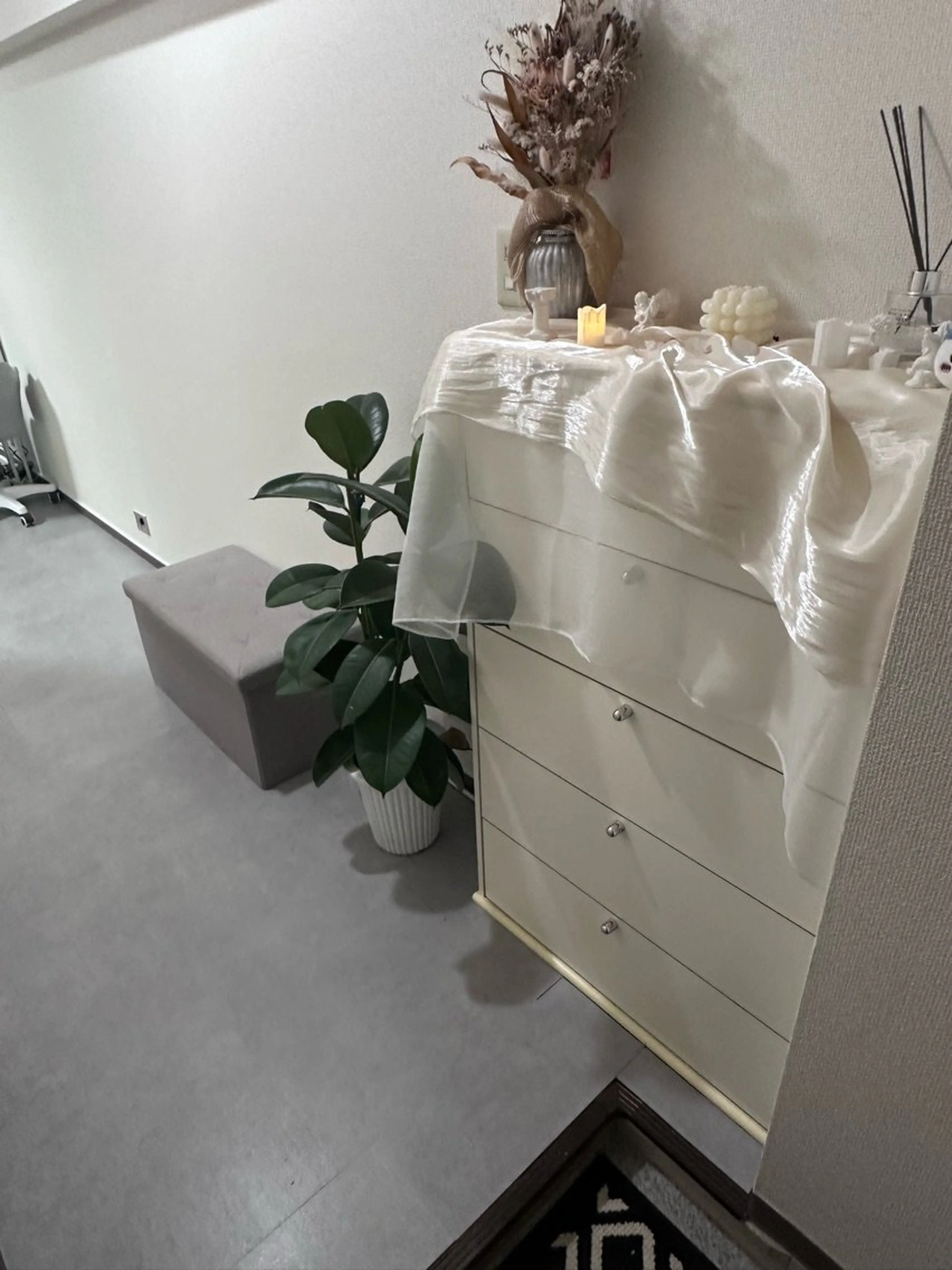 ICHI NAILの内観・外観2