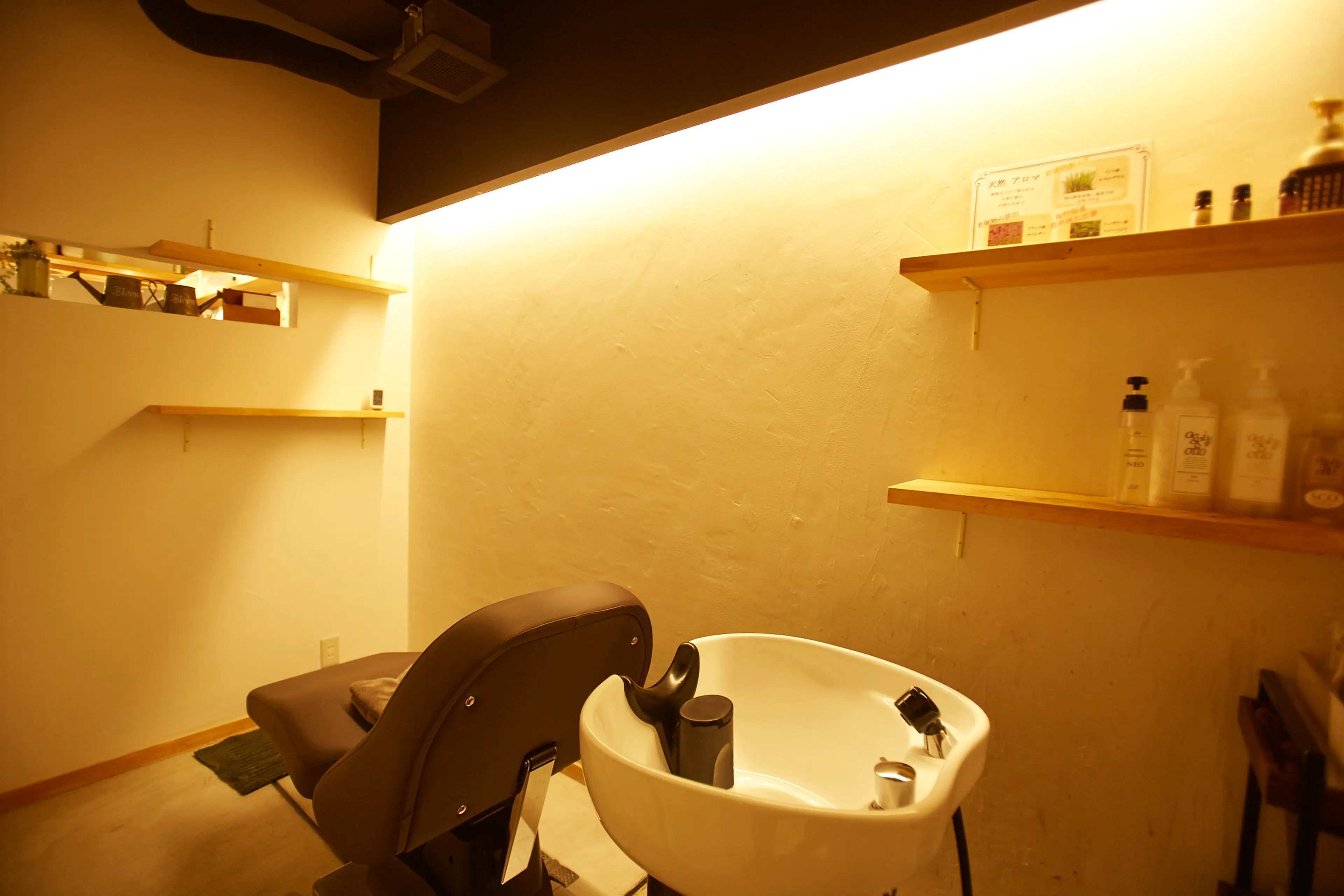 まつげ＆美容室 綿帽子 北区平安通店の内観・外観2