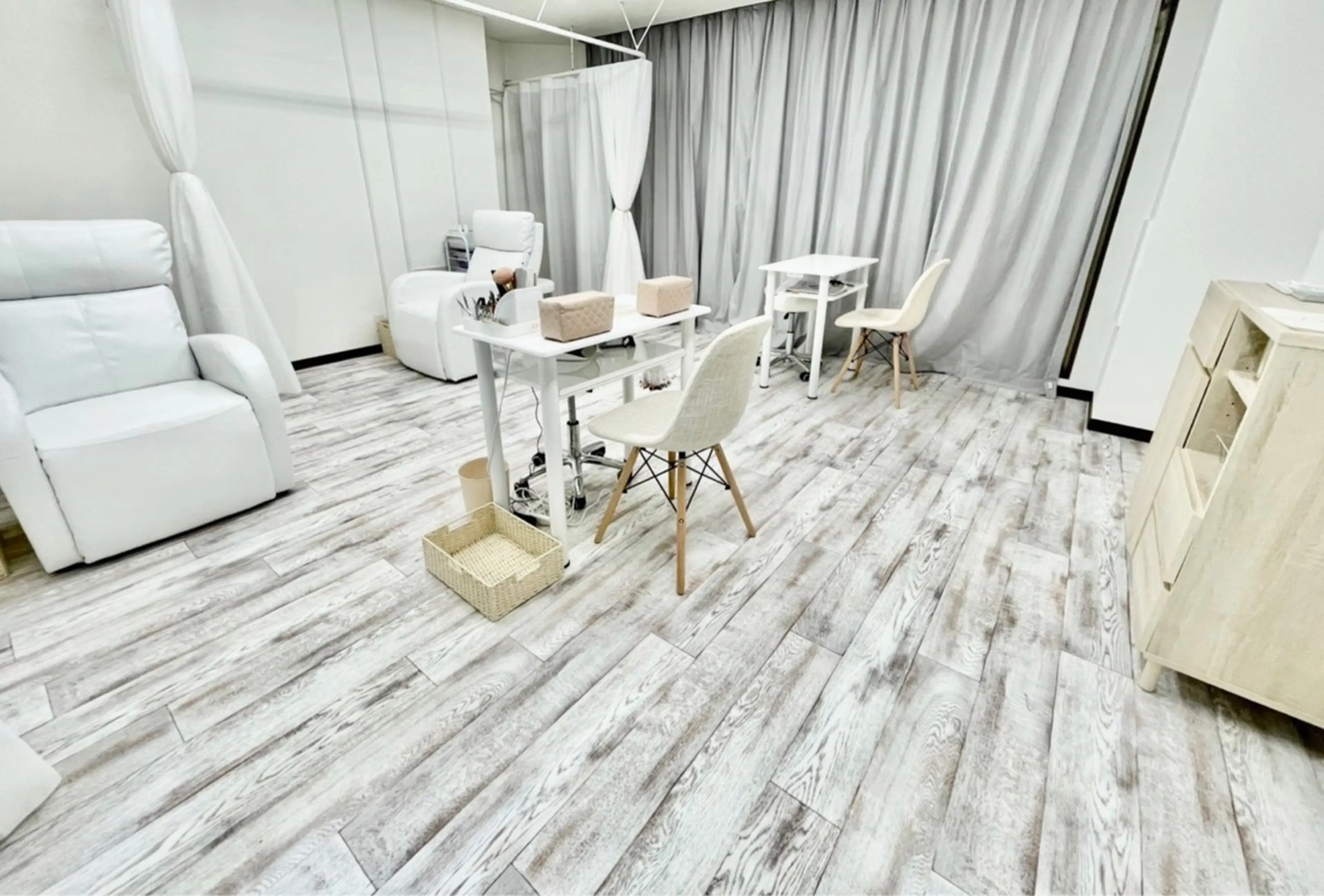 Lit by  7LOOKSの内観・外観2