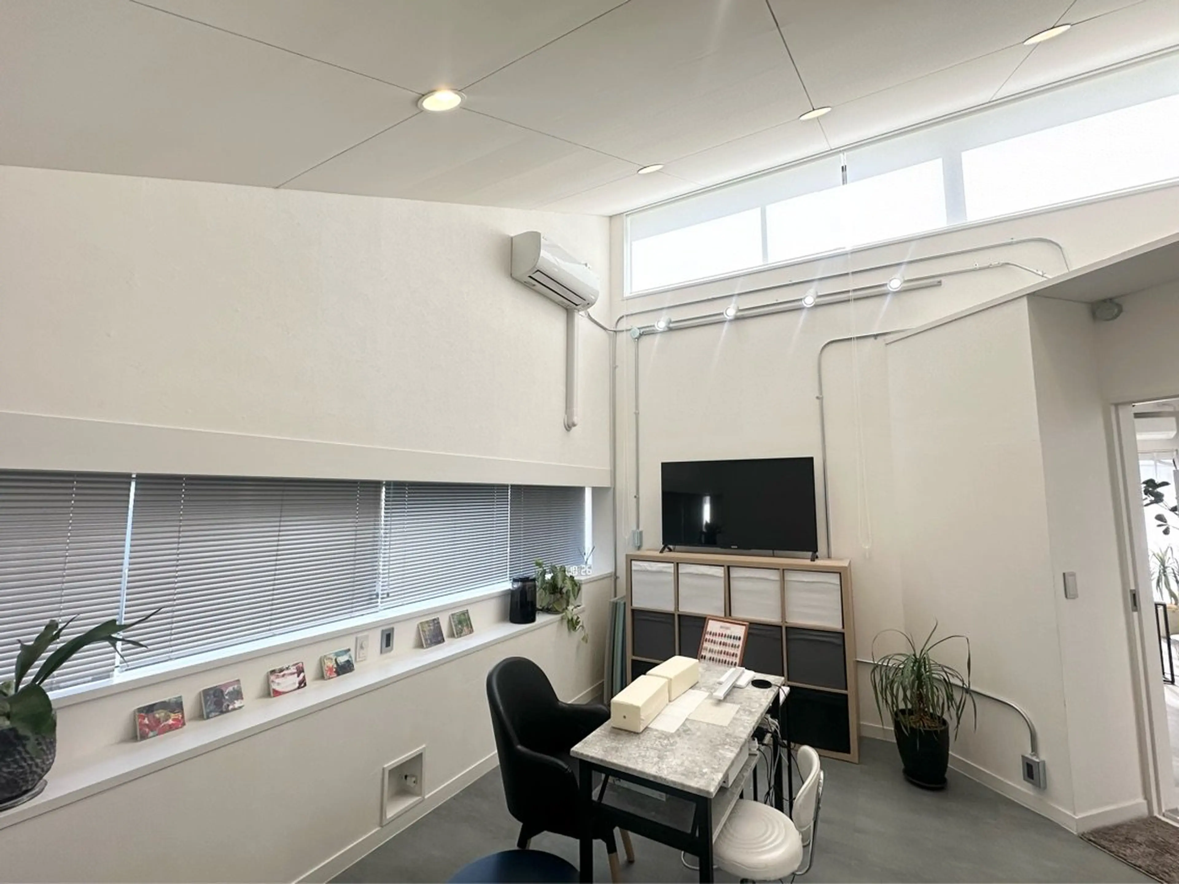 plays inc. nailの内観・外観2