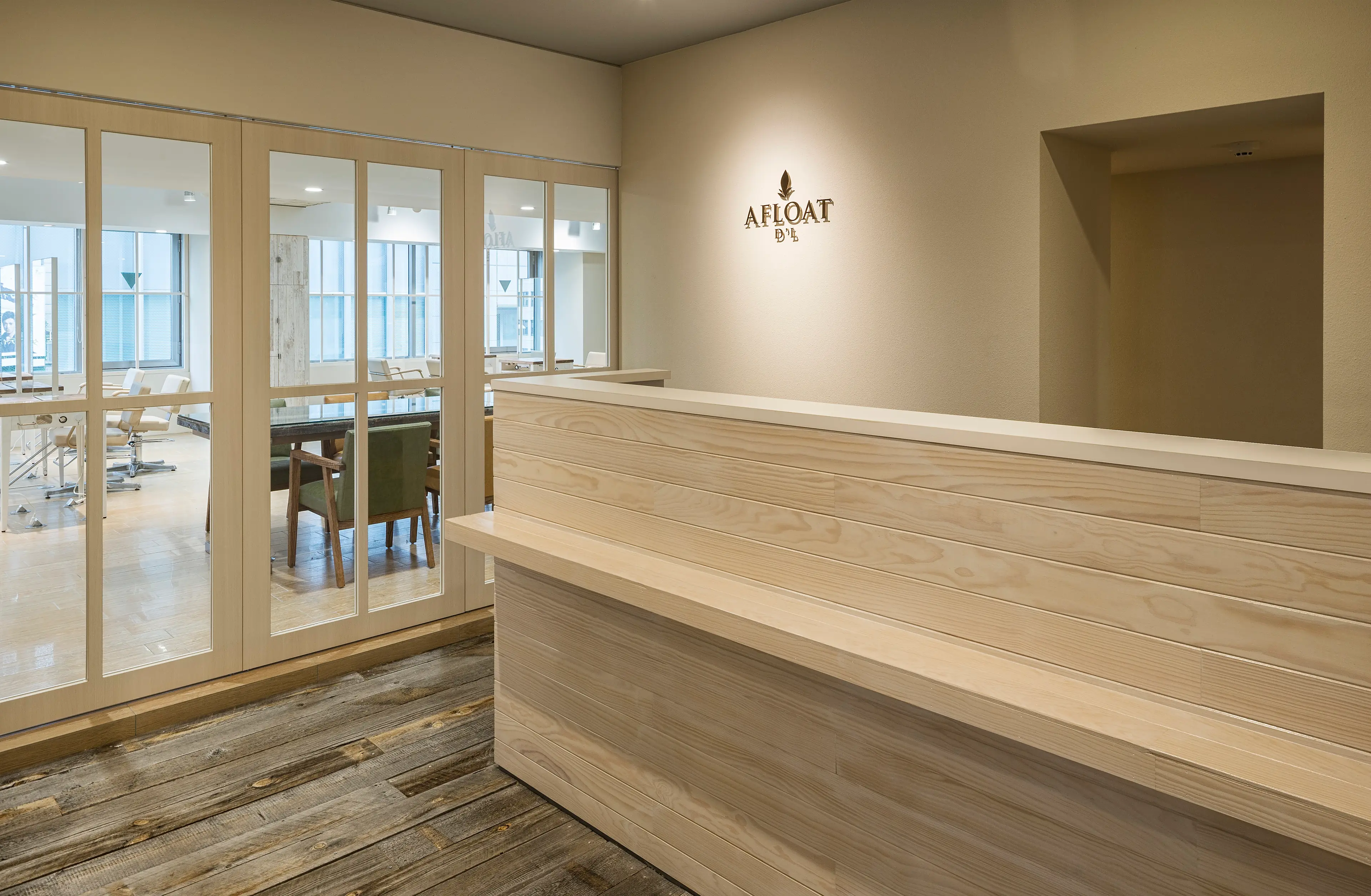 AFLOAT D'L（アフロート ディル）の内観・外観1