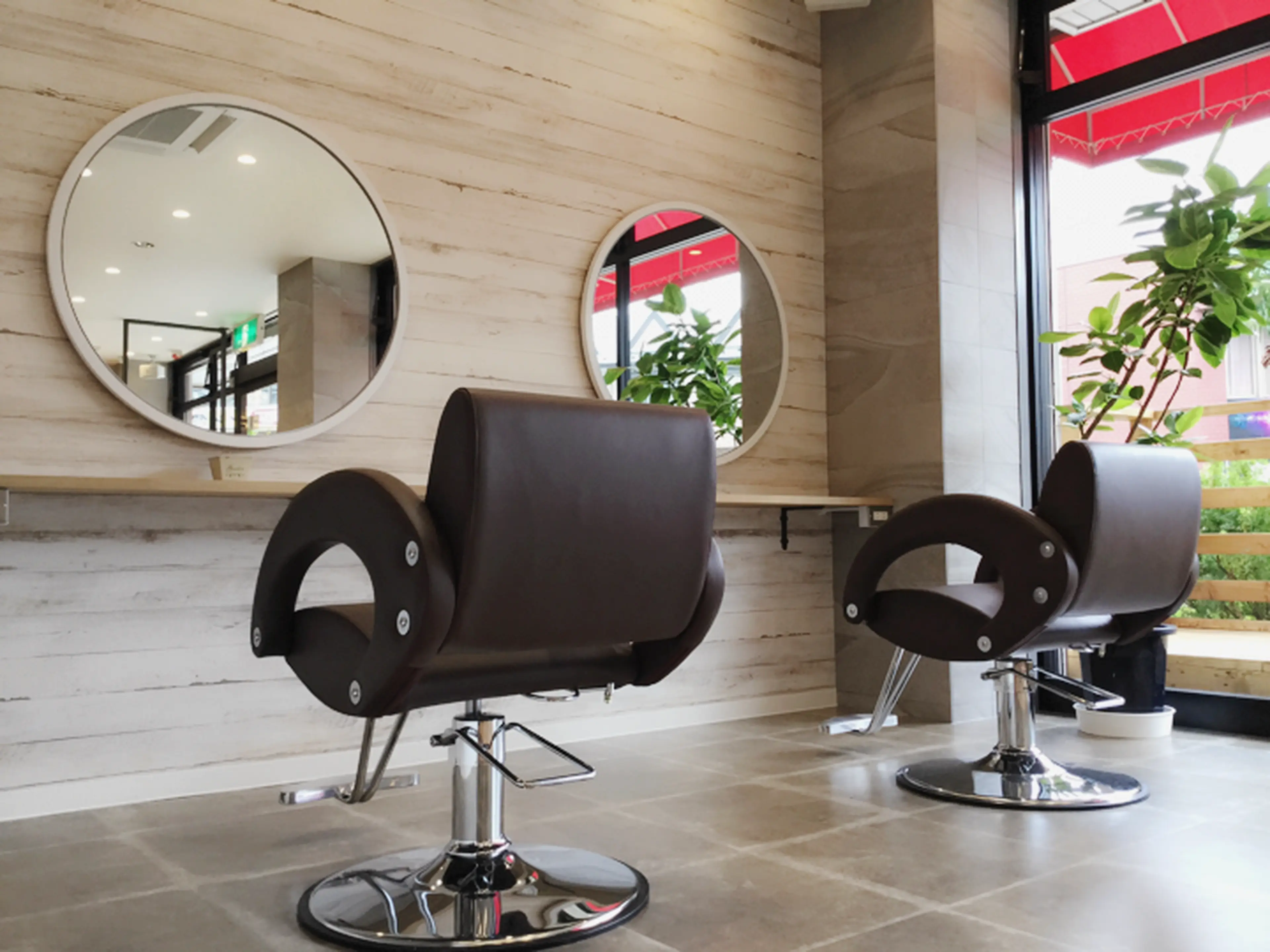 ヘアメイクアクト都賀店の内観・外観3