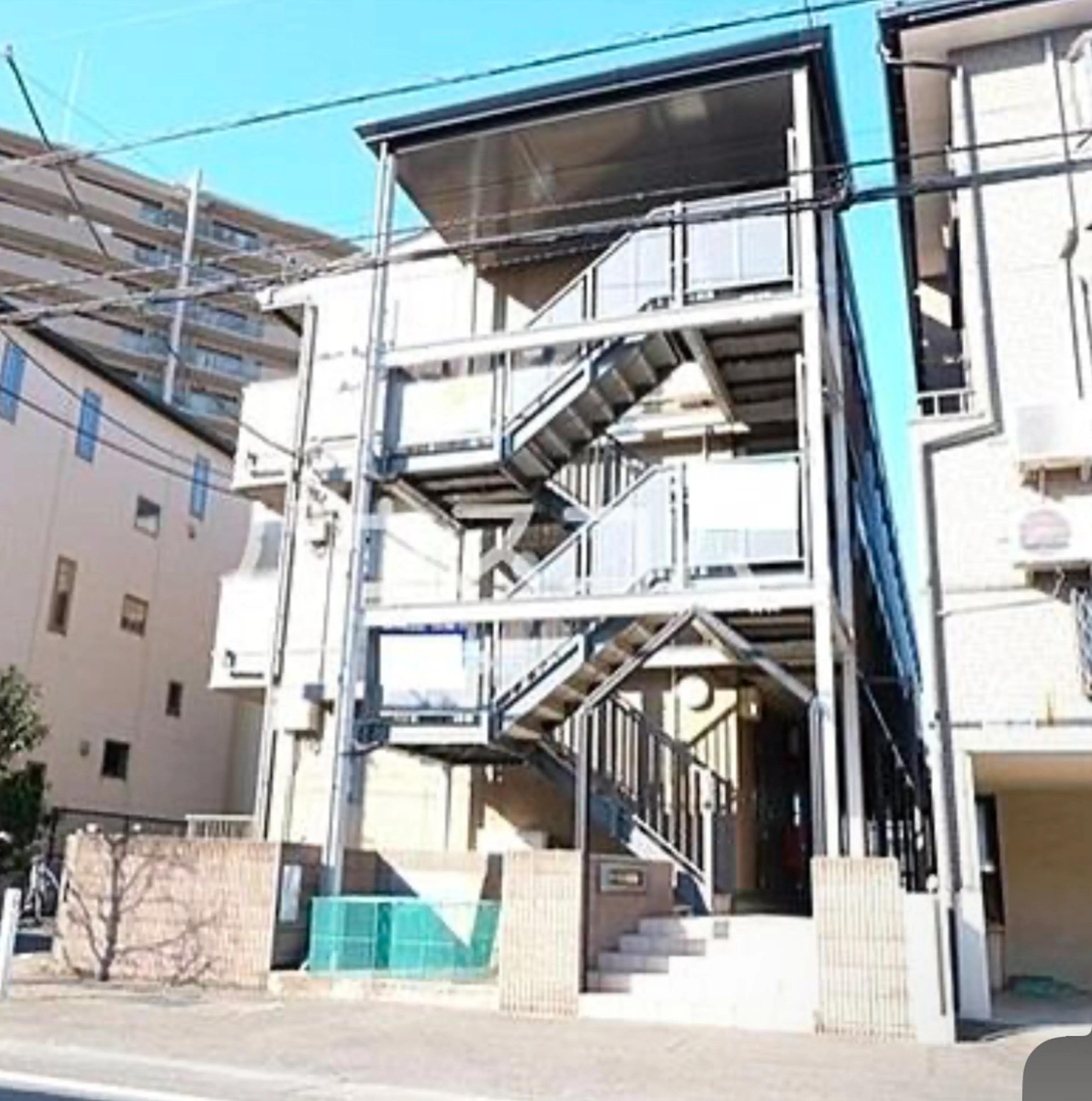 スールの内観・外観1