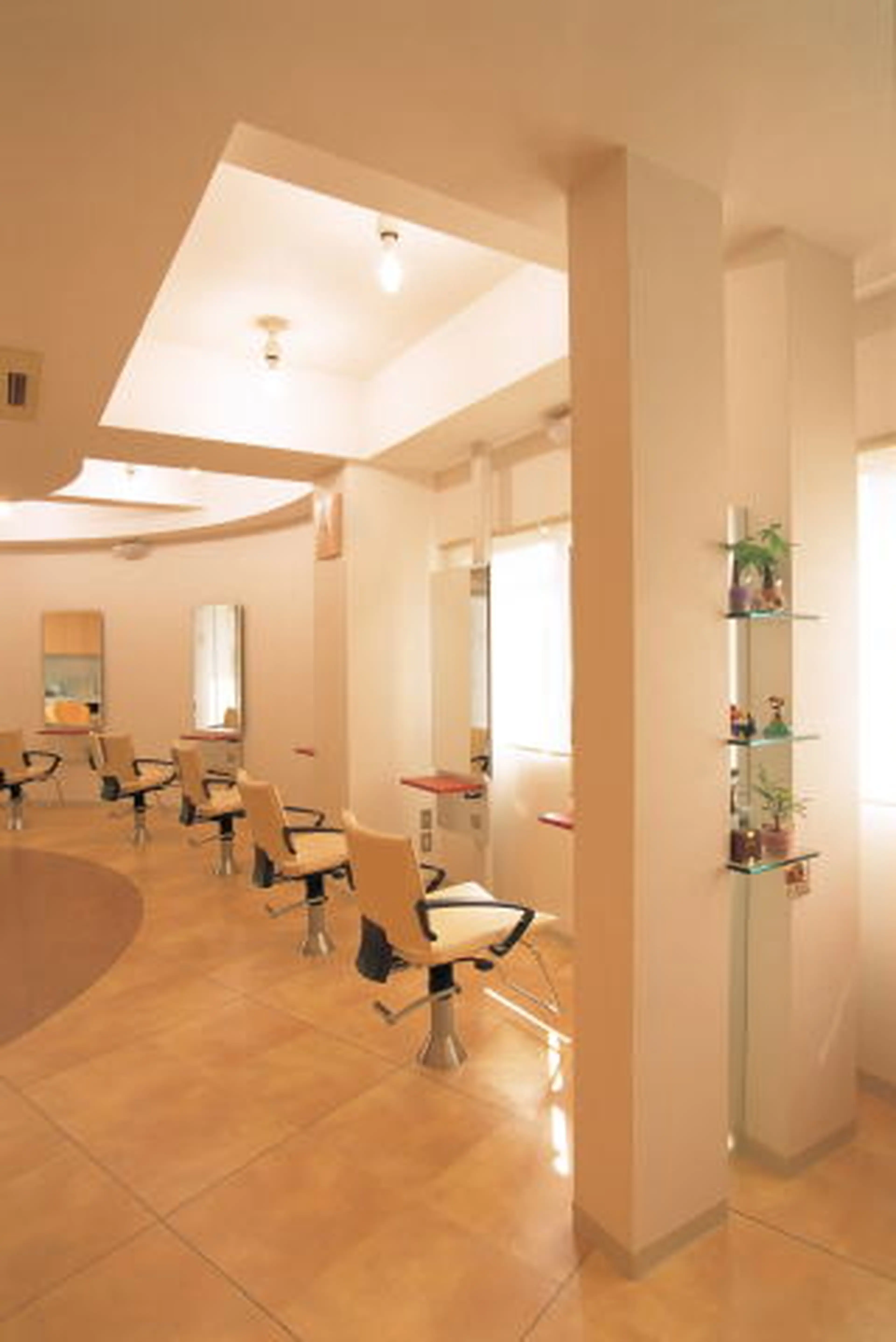 リバティ・ヘアの内観・外観1