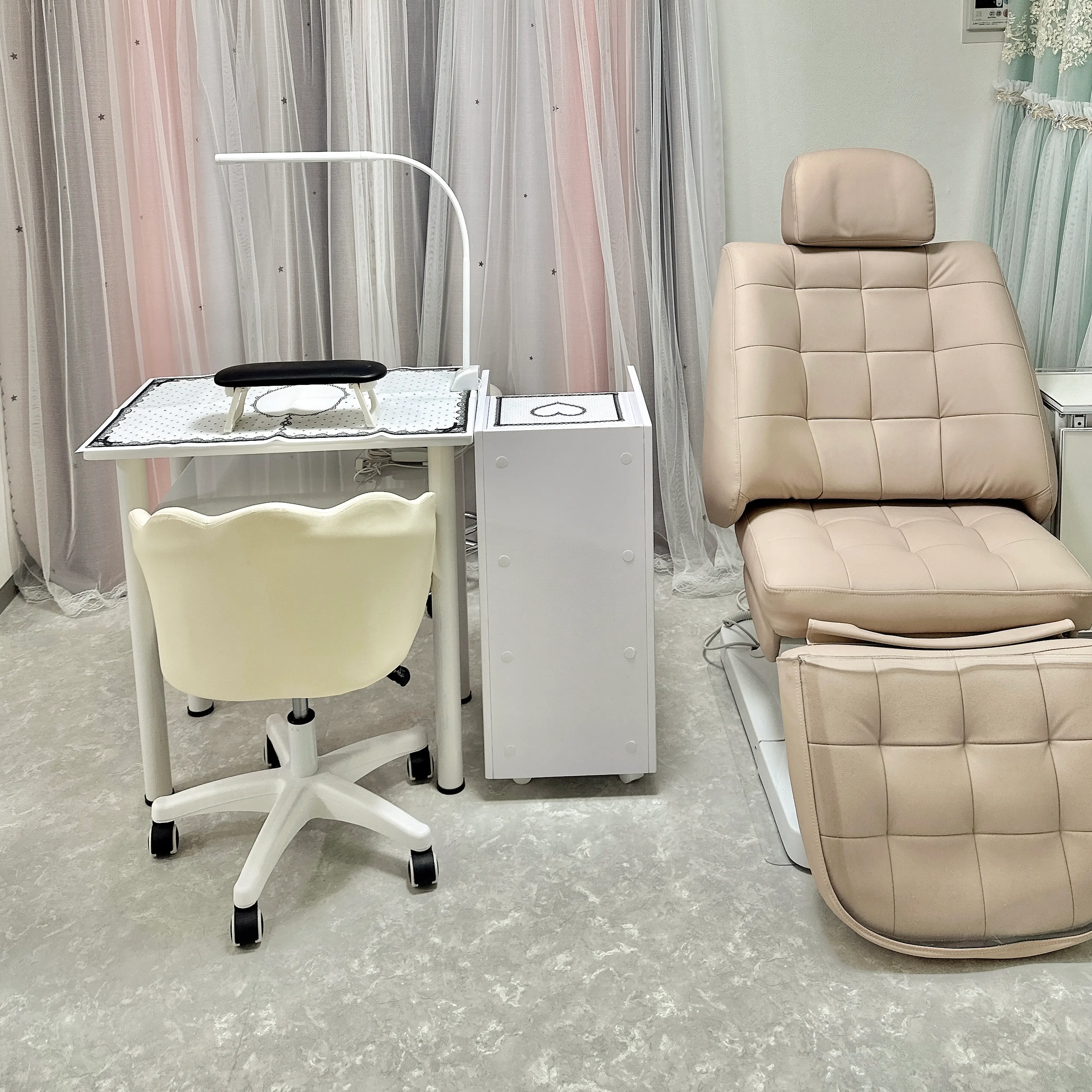 ネイルサロンLucky   Starの内観・外観2