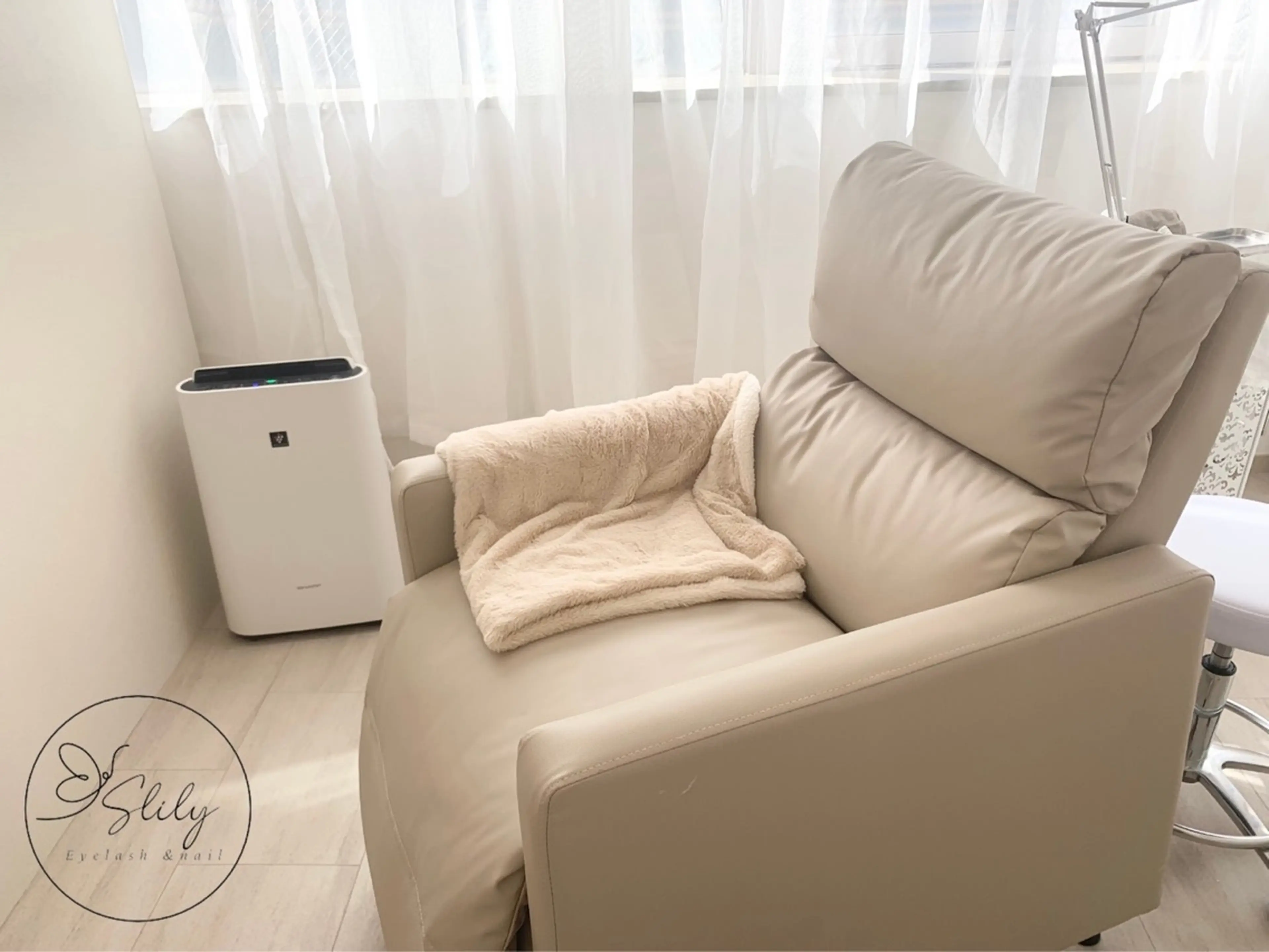 SLily +の内観・外観1