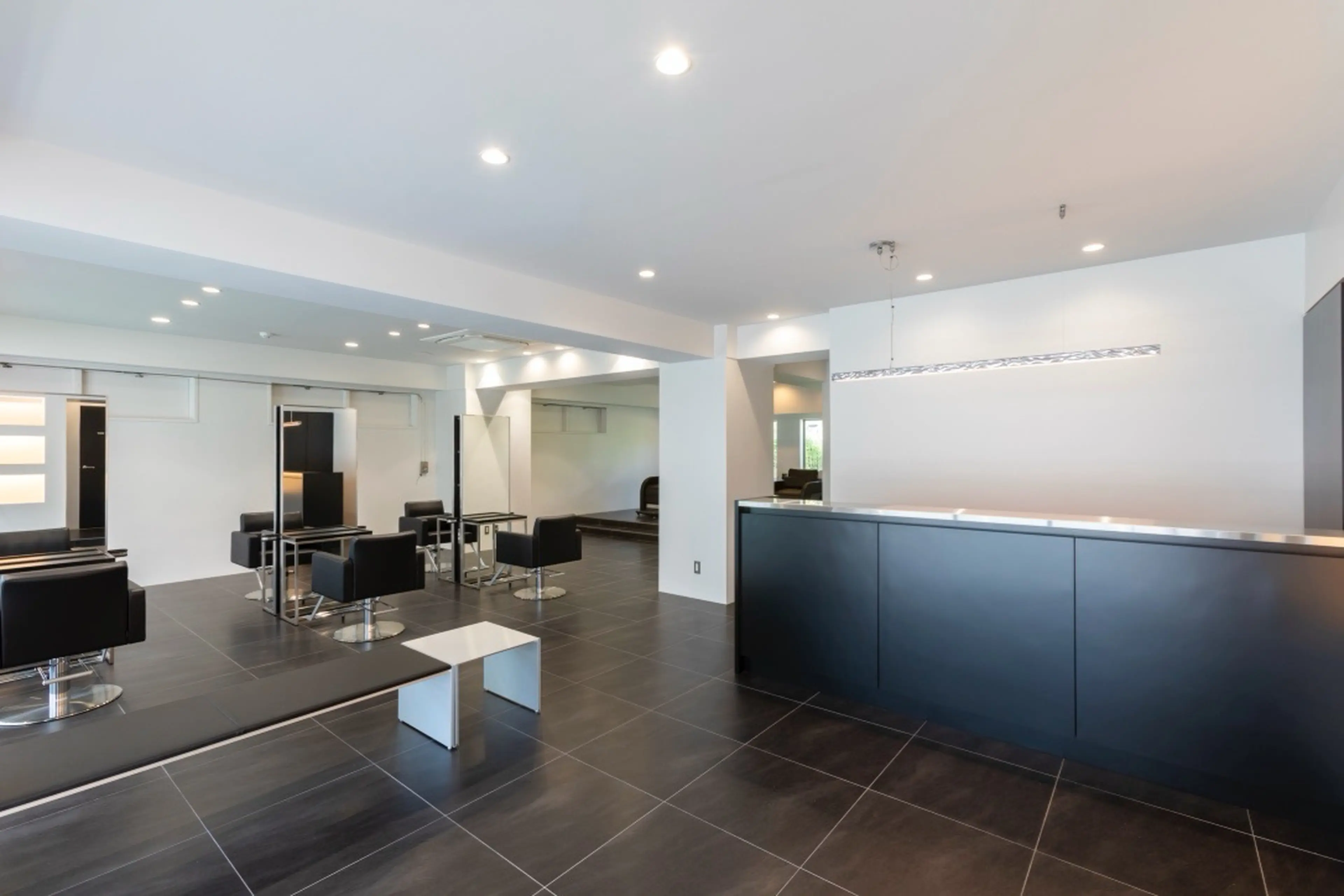 DOUBLEの内観・外観1