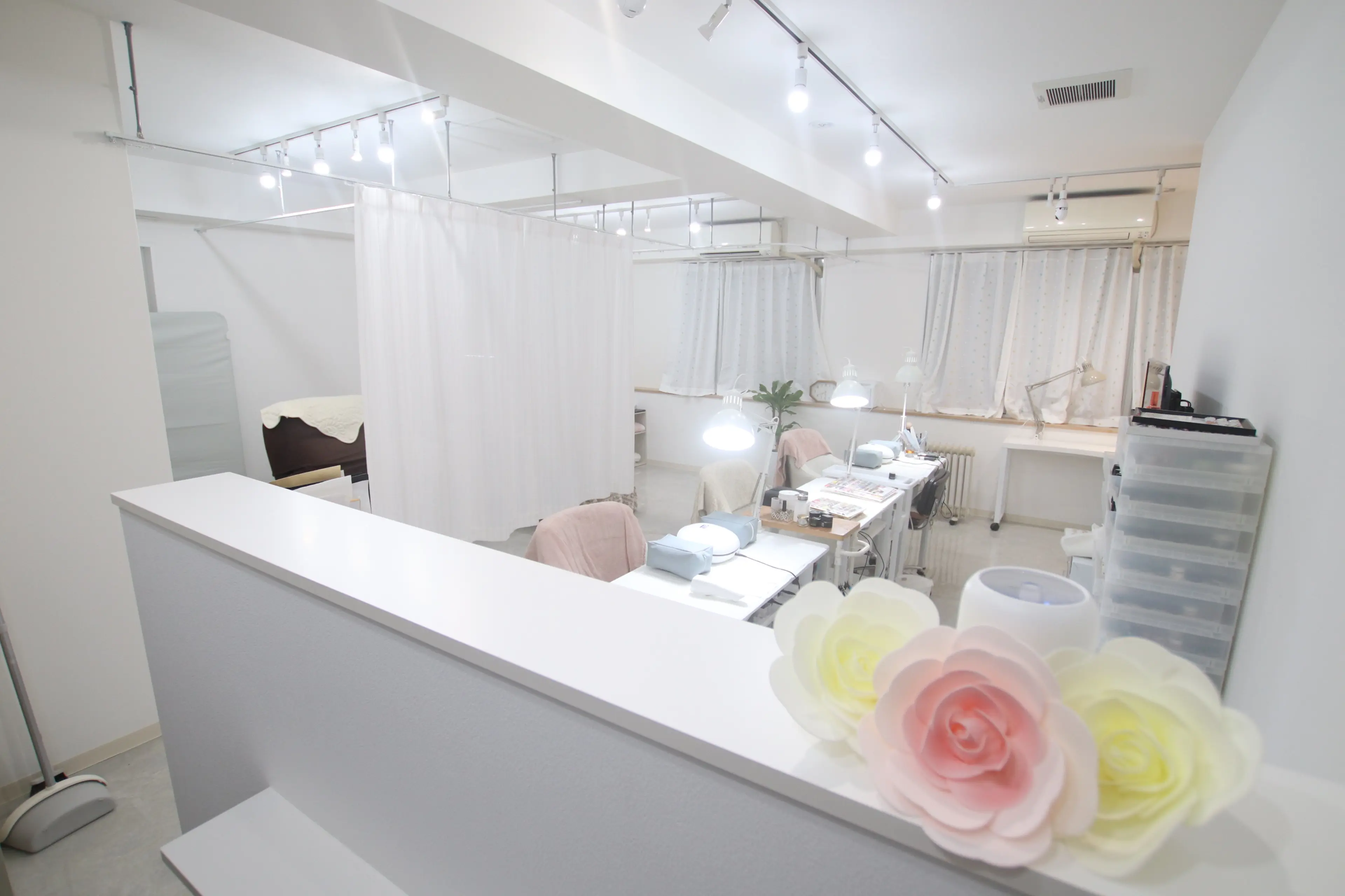 Max&Des salonの内観・外観3