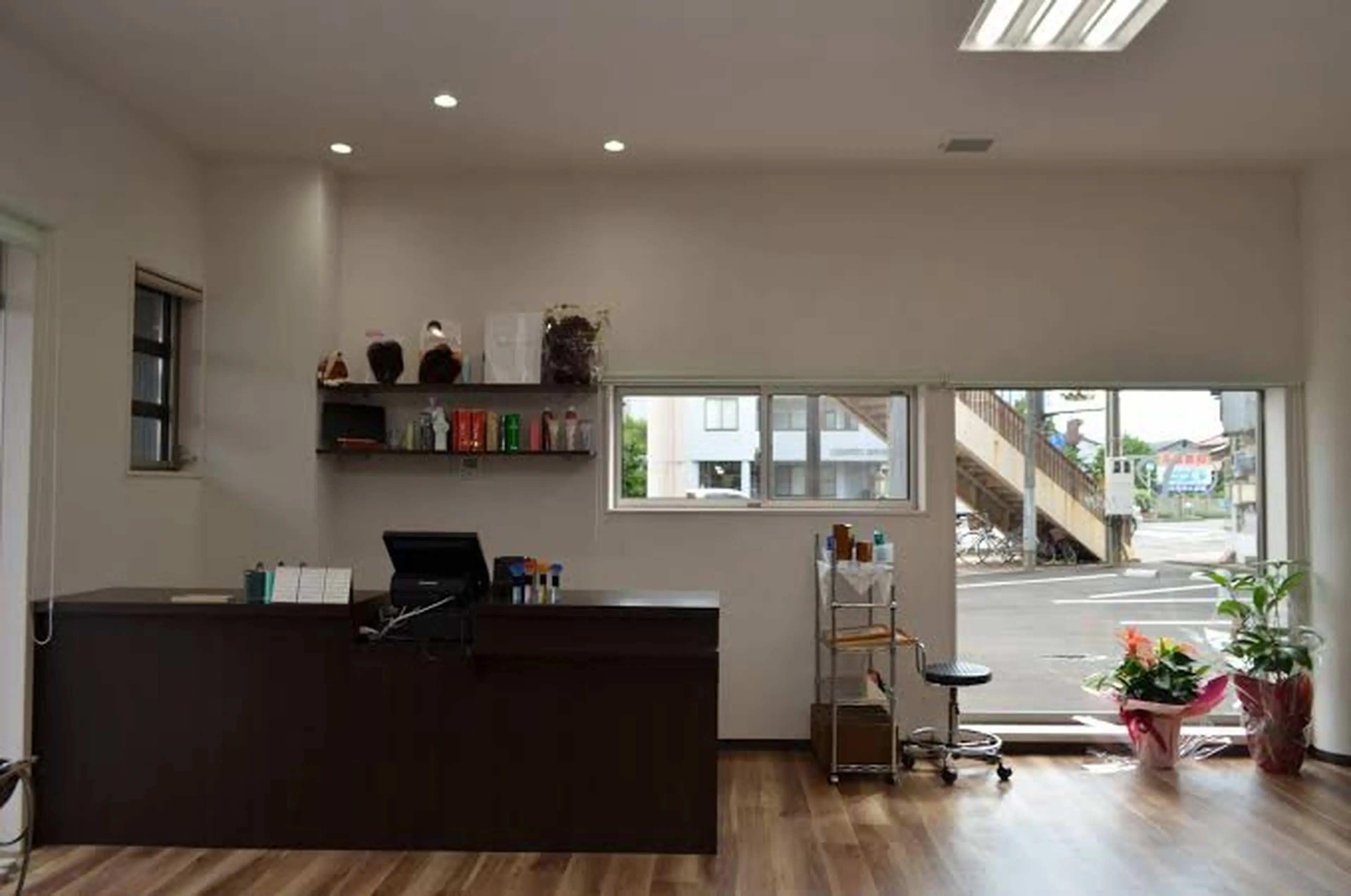 バリエーションの内観・外観2