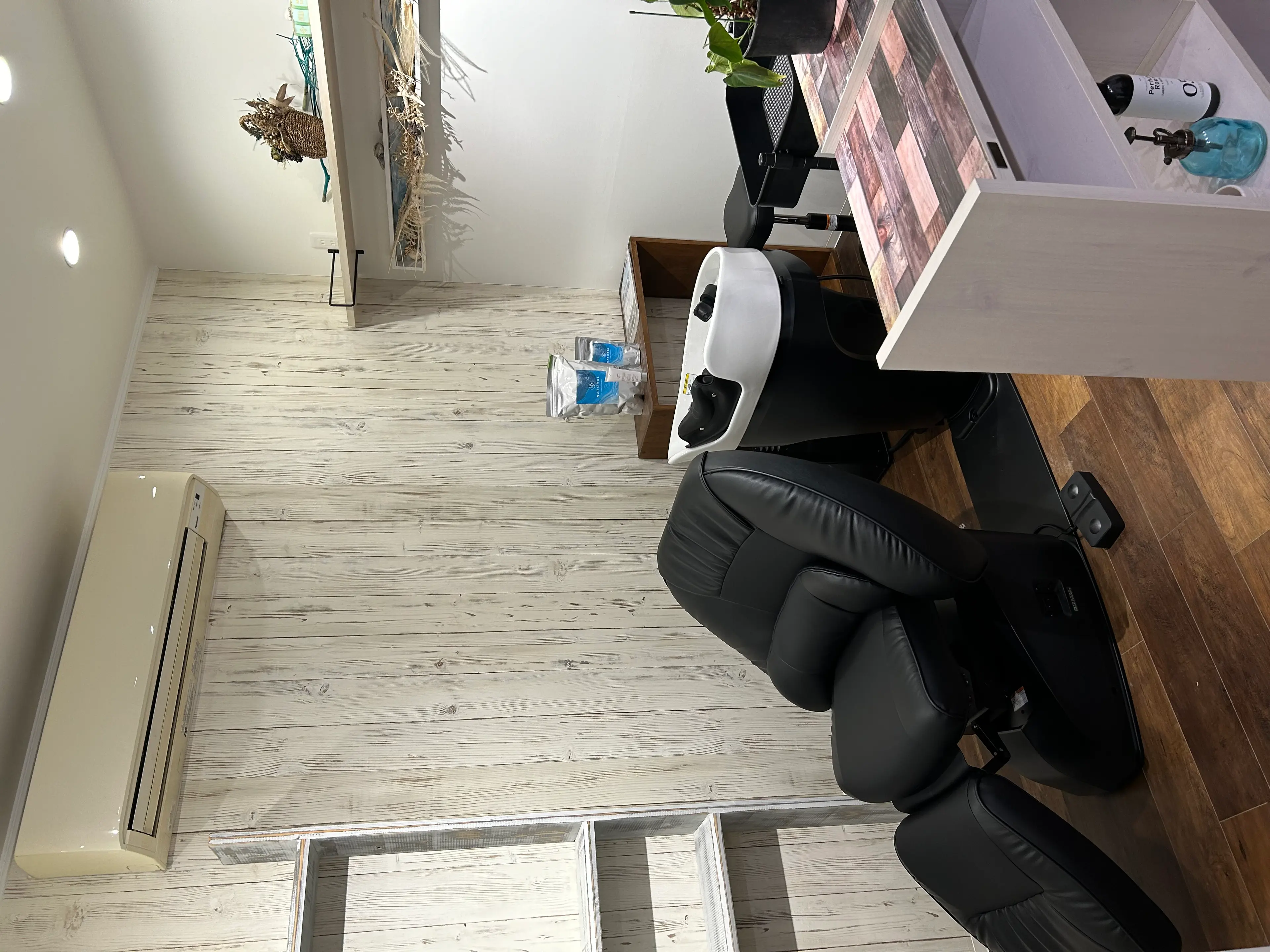 Men's Hair Frestaの内観・外観3