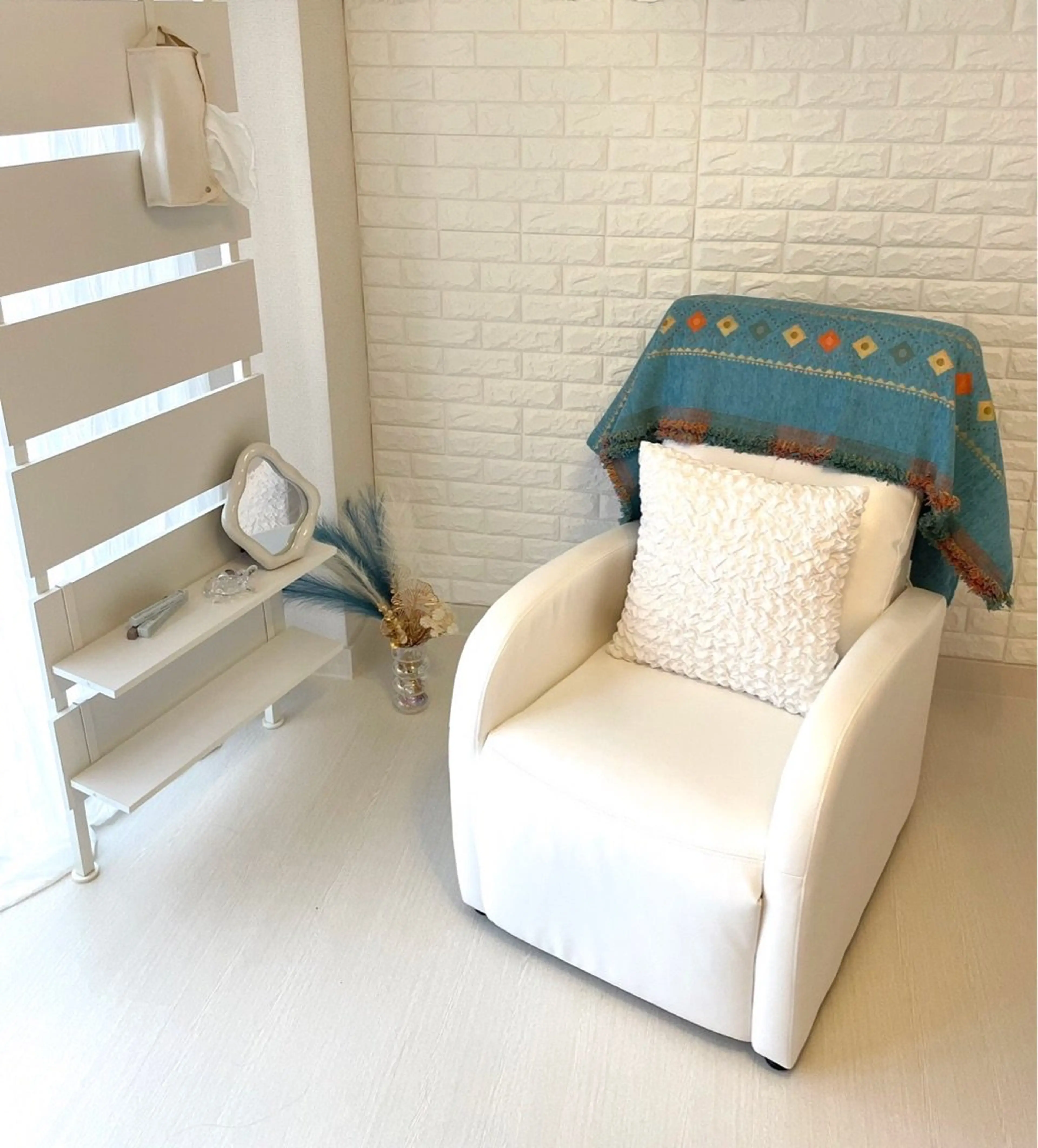 眉毛まつ毛美肌moonの内観・外観1