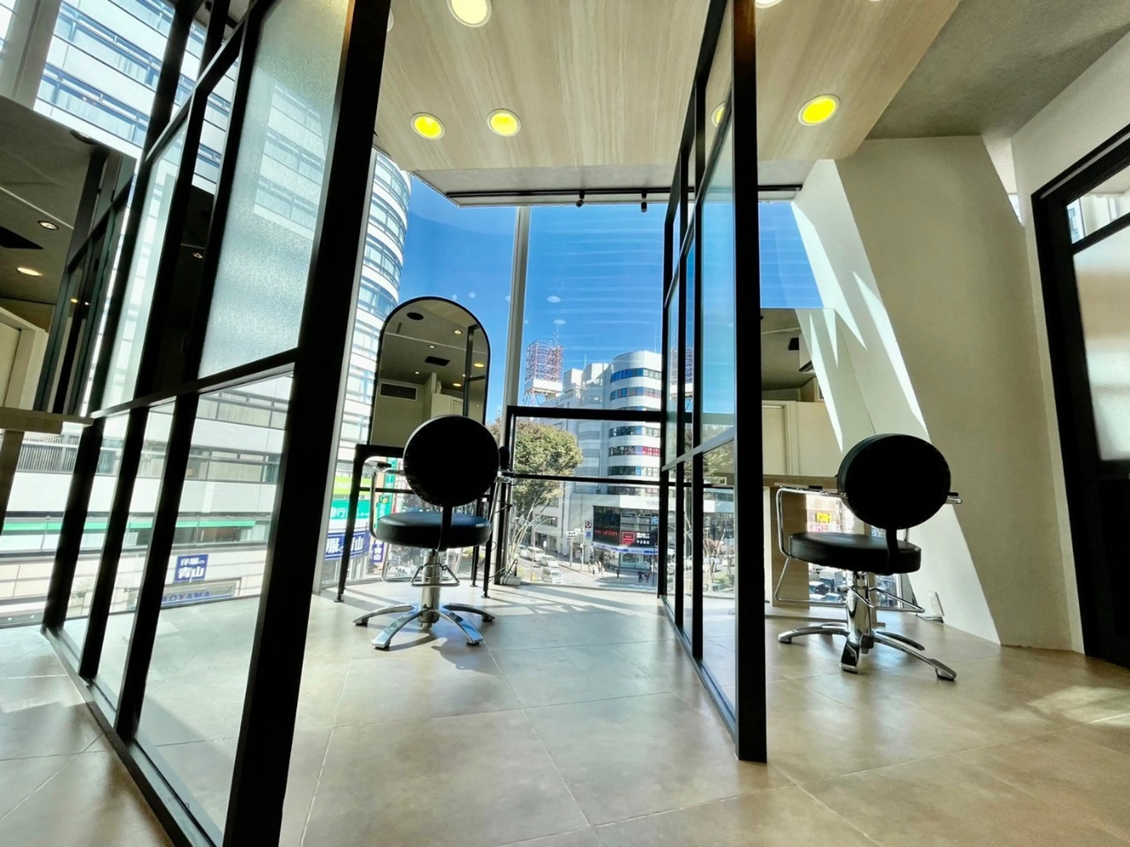 ECRART lilas 立川店の内観・外観2