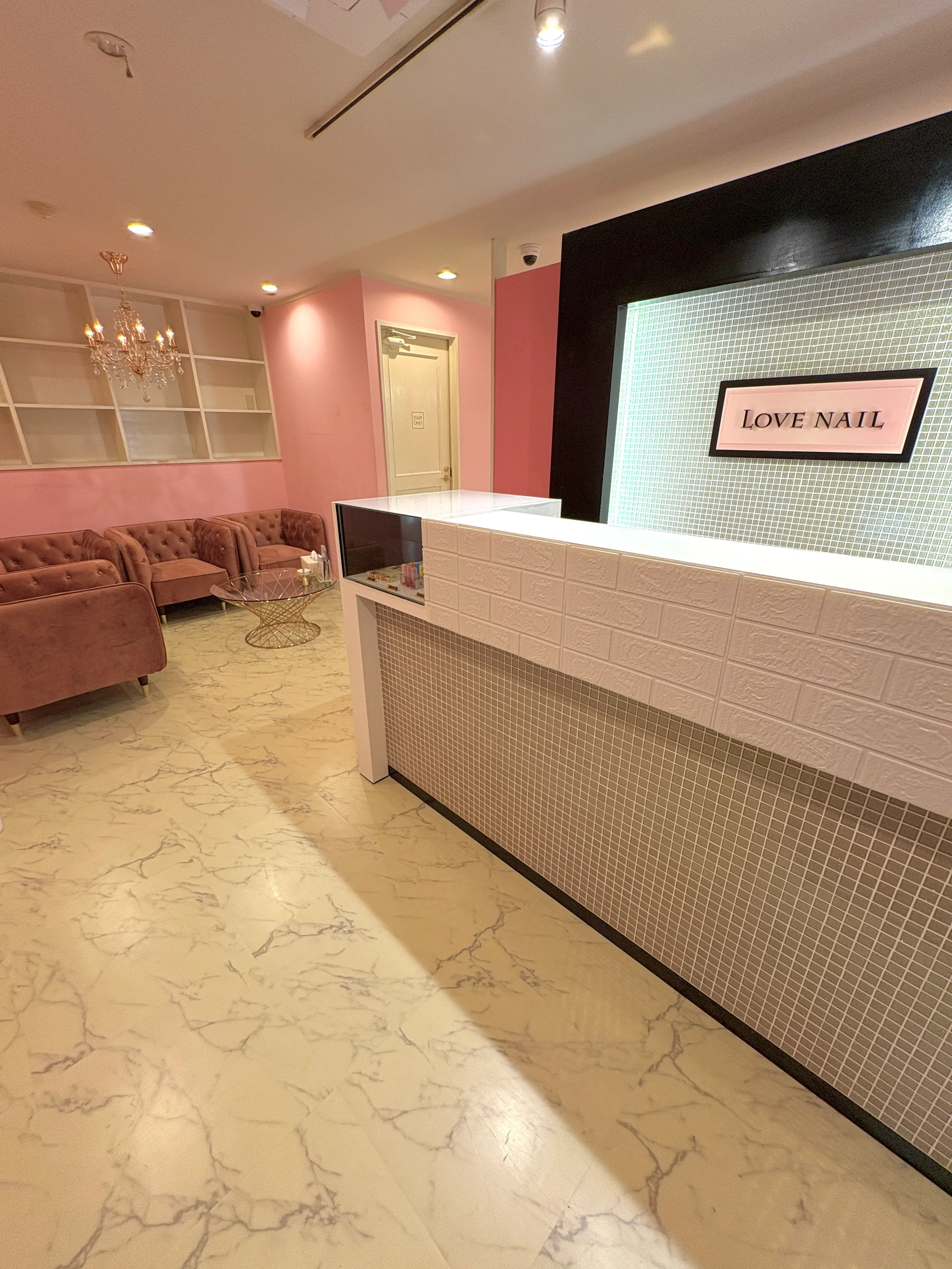 LOVE NAILの内観・外観2