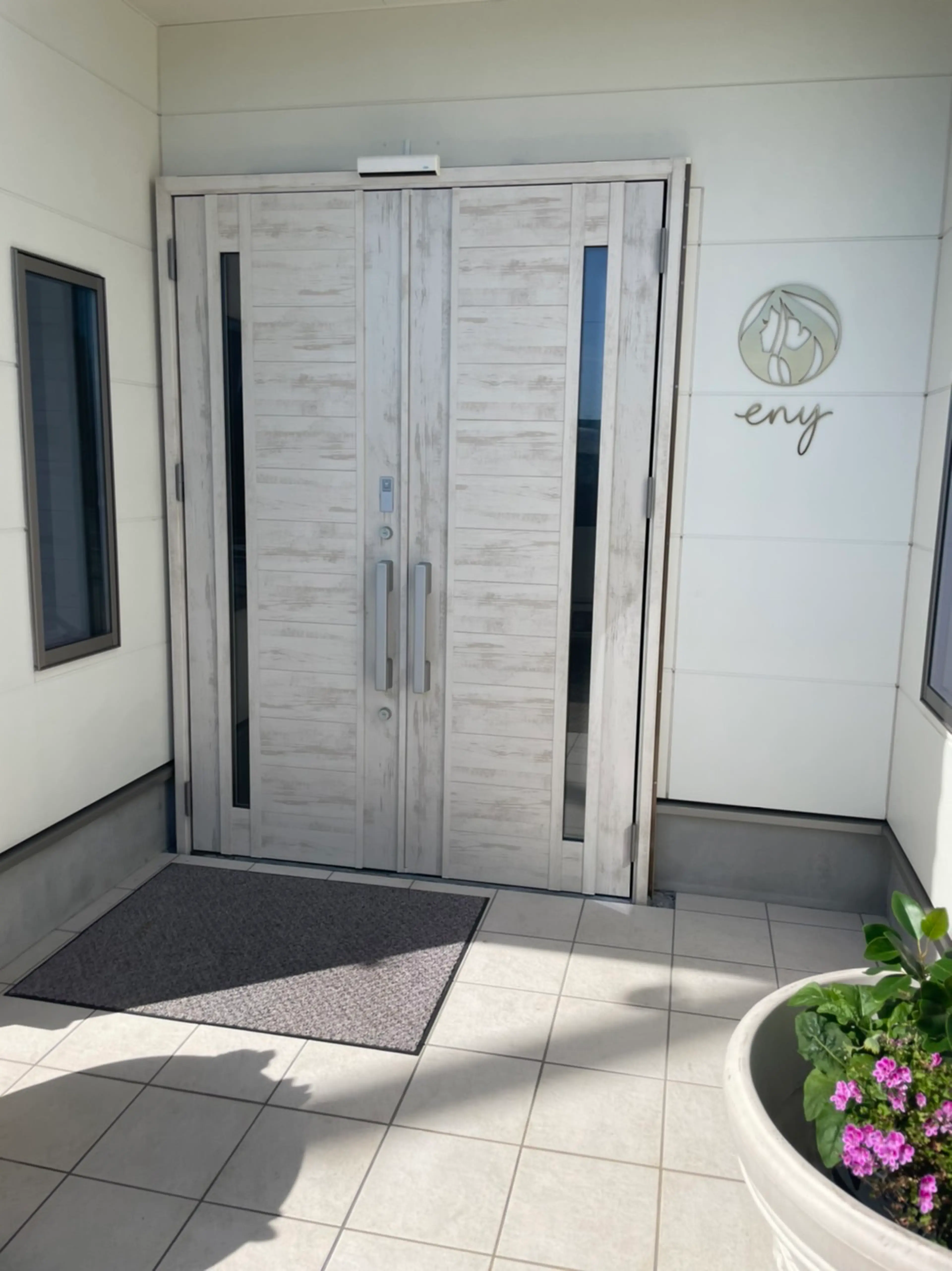 まつ毛と眉毛の専門店eny 船橋日大前の内観・外観3