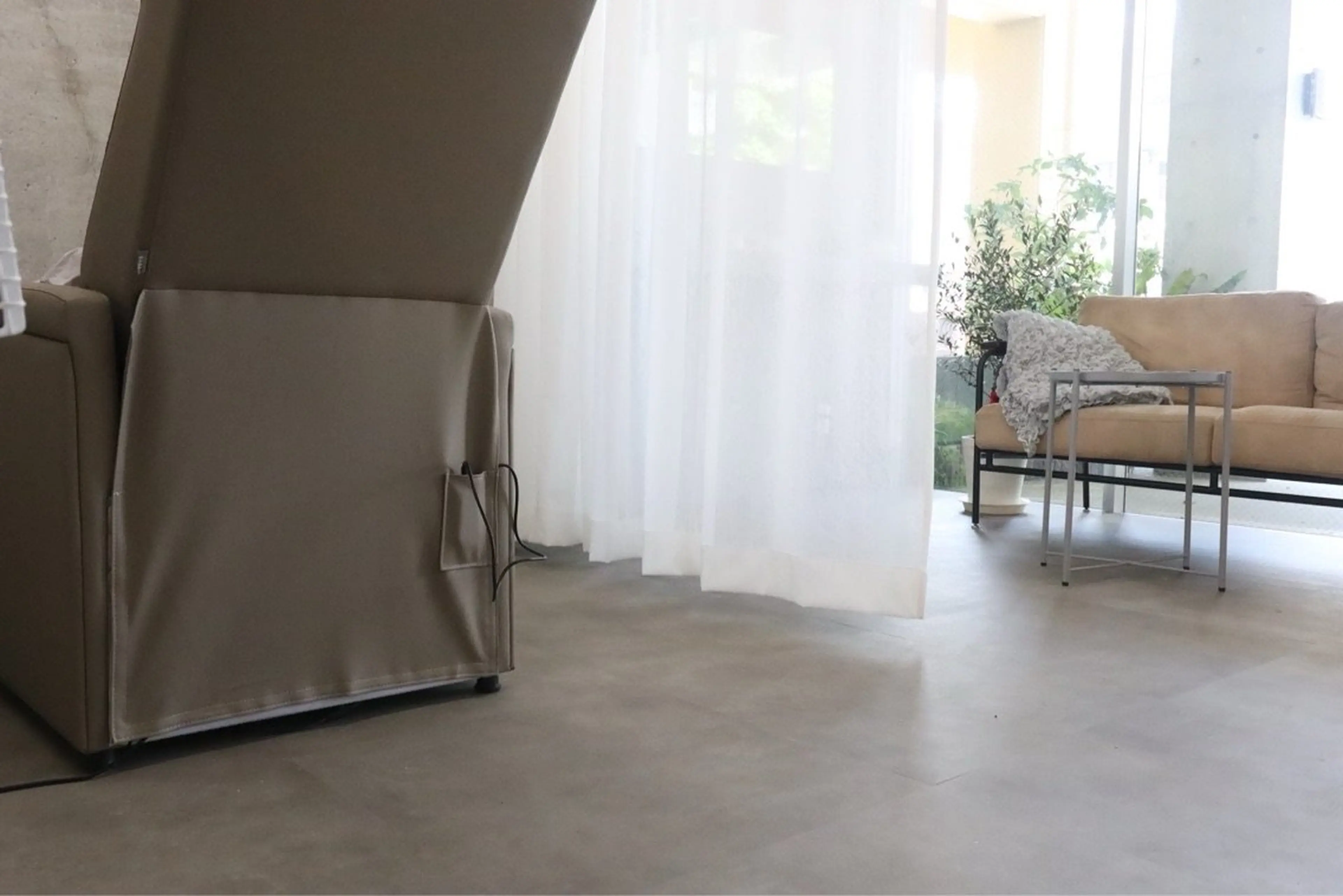 LANDの内観・外観2